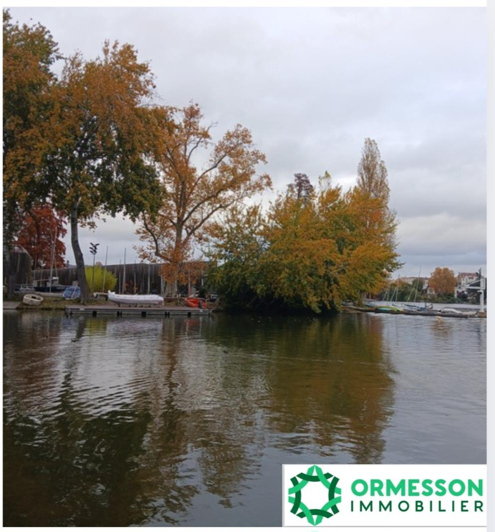 Photo Beau studio face au lac à Enghien les bains image 1/6