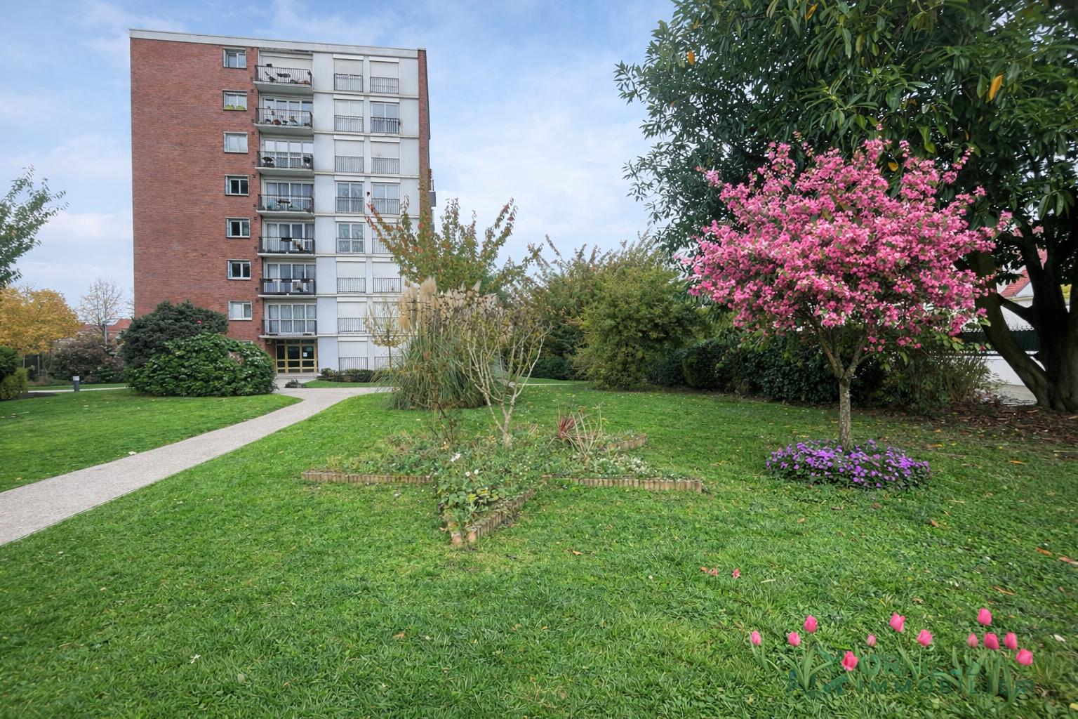 Agence immobilière de AROLA GESTION Saint maurice