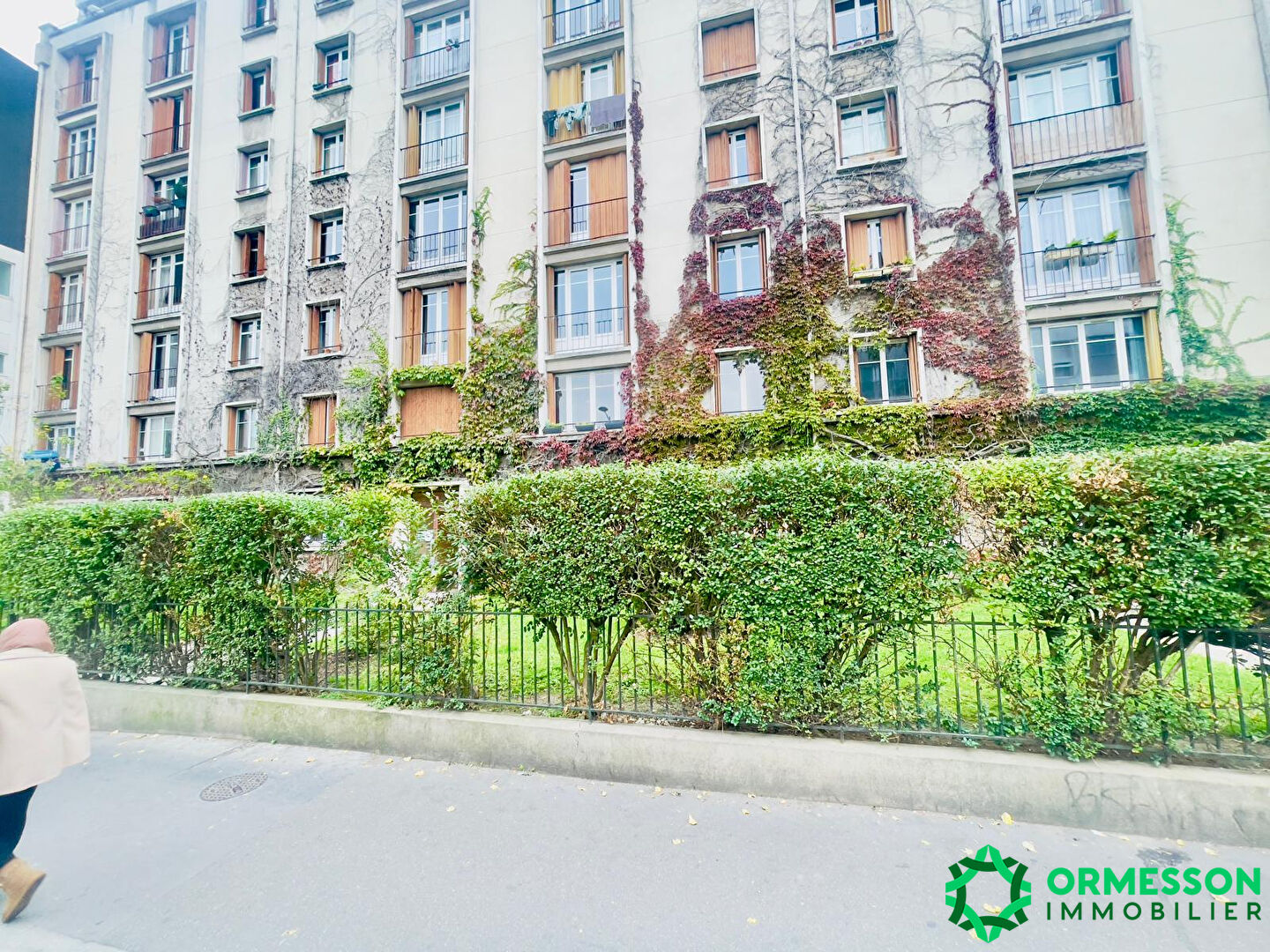 Photo Beau 3 pièces  avec cachet - PANTIN image 2/6