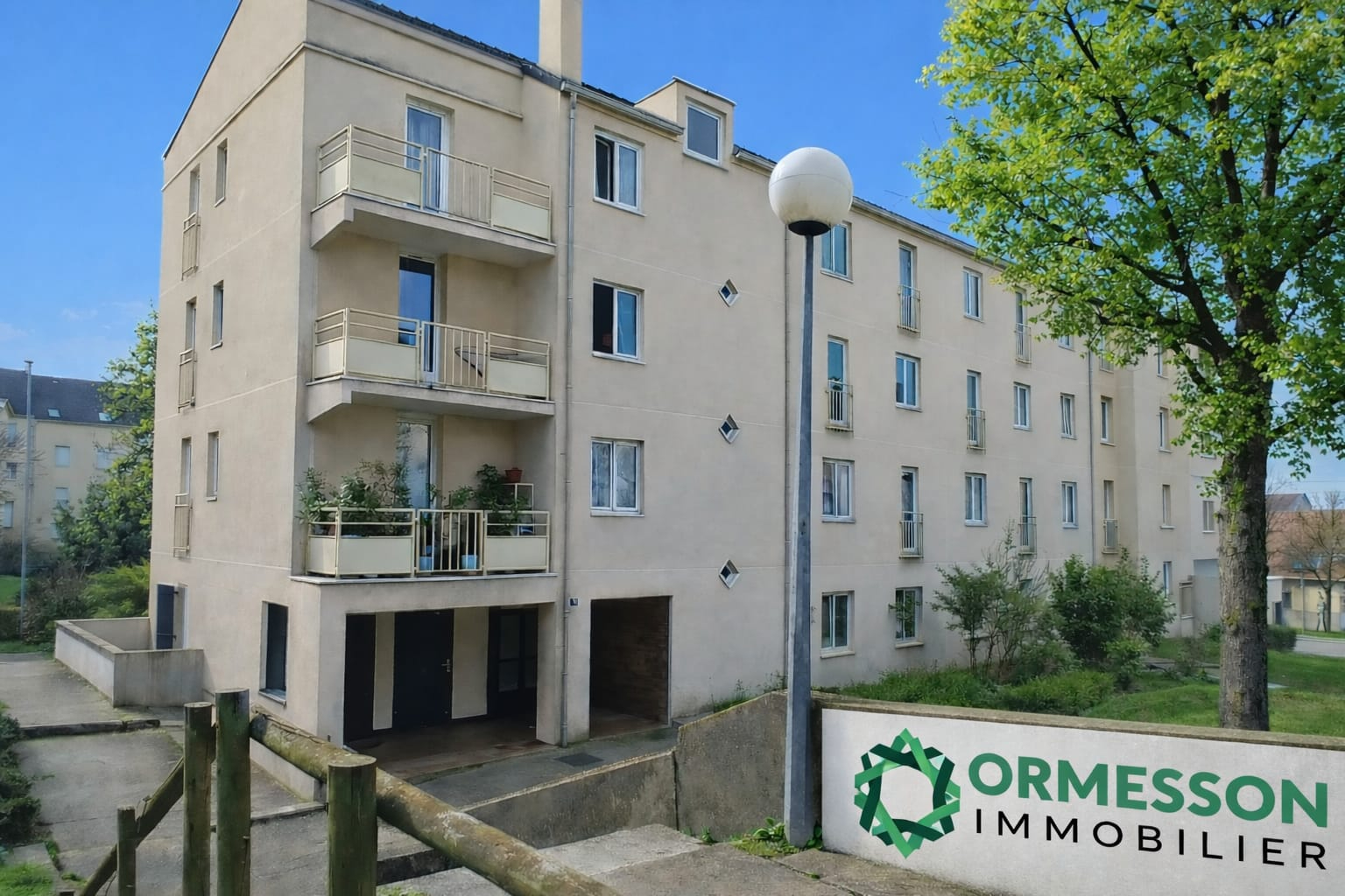 Agence immobilière de AROLA GESTION Saint maurice