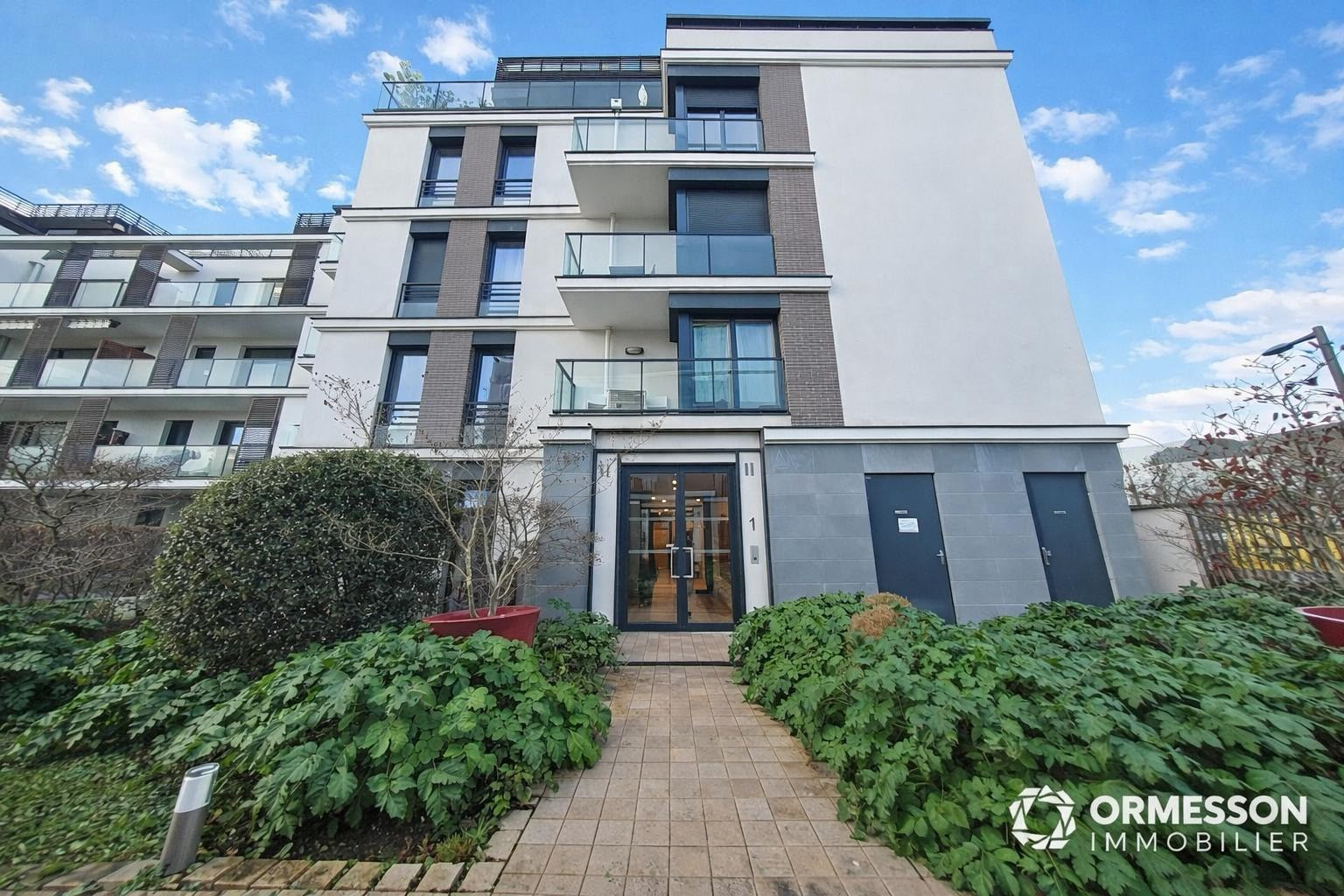 Agence immobilière de AROLA GESTION Saint maurice