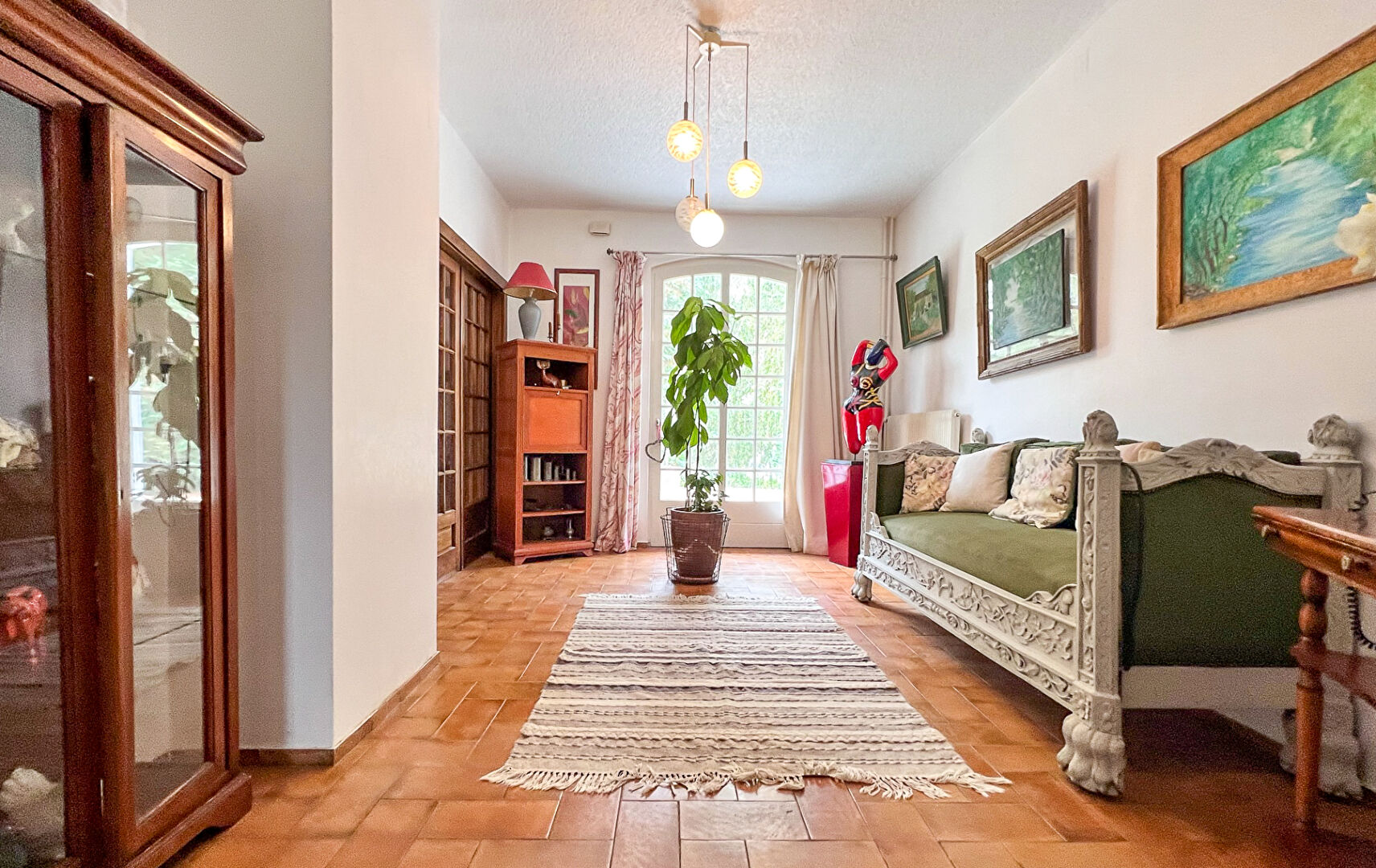 Photo VASTE VILLA à l'abri des regards... image 4/6