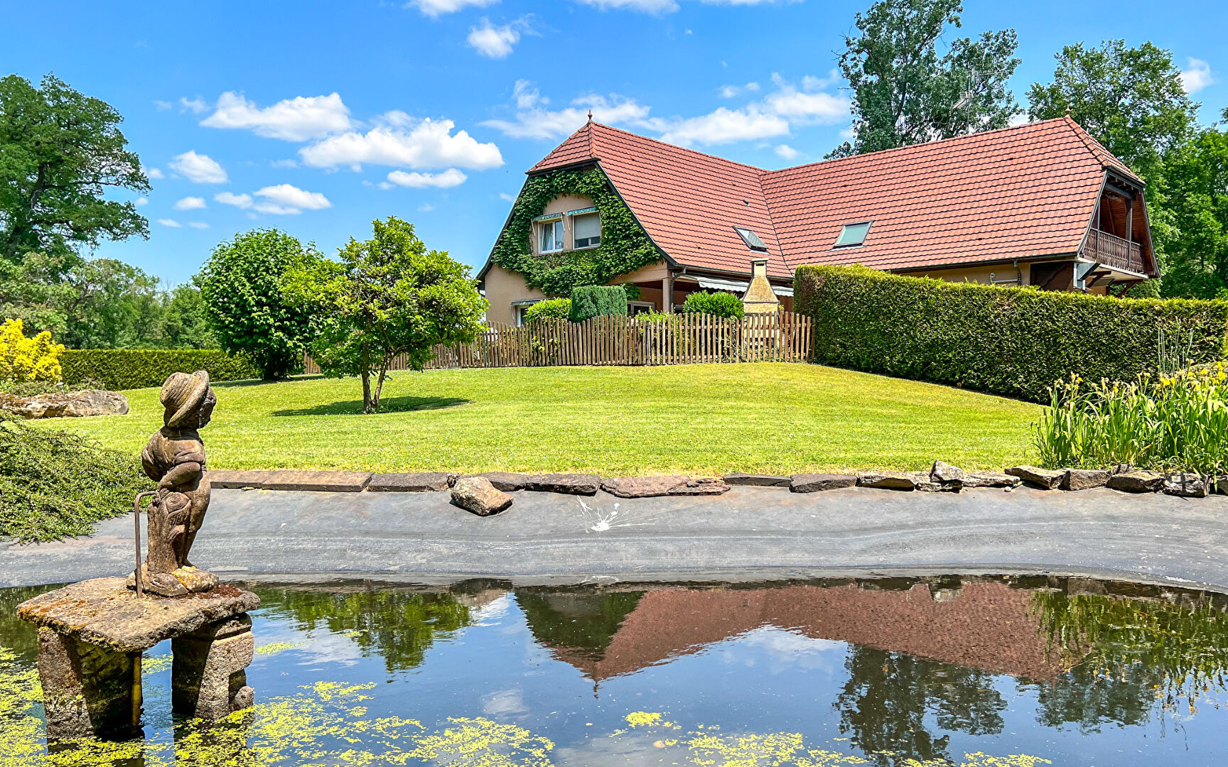 UN ANCIEN RESTAURANT VOUS OUVRE SES PORTES, A 10min de MULHOUSE