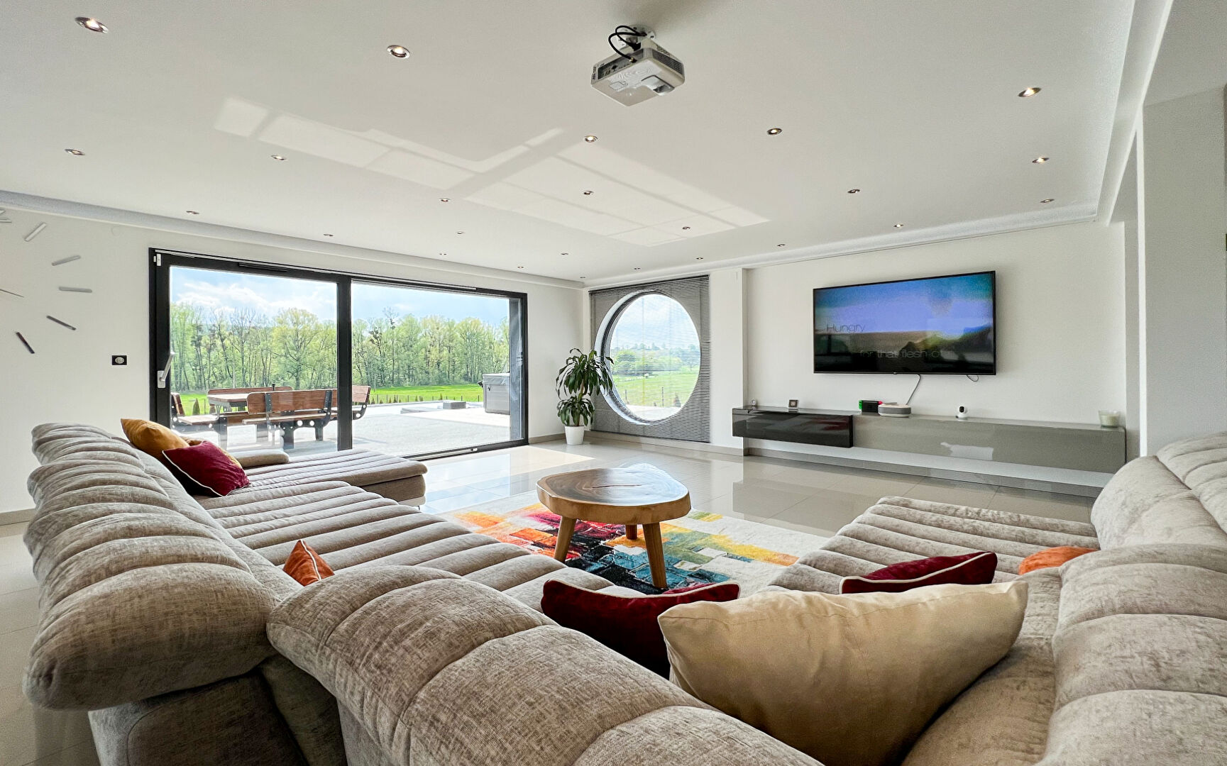 VILLA D'ARCHITECTE AVEC VUE IMPRENABLE