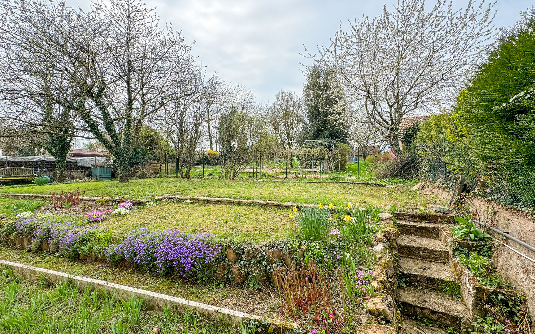 Photo ANCIEN RELAIS DE POSTE 1740 NORD BESANCON image 5/6