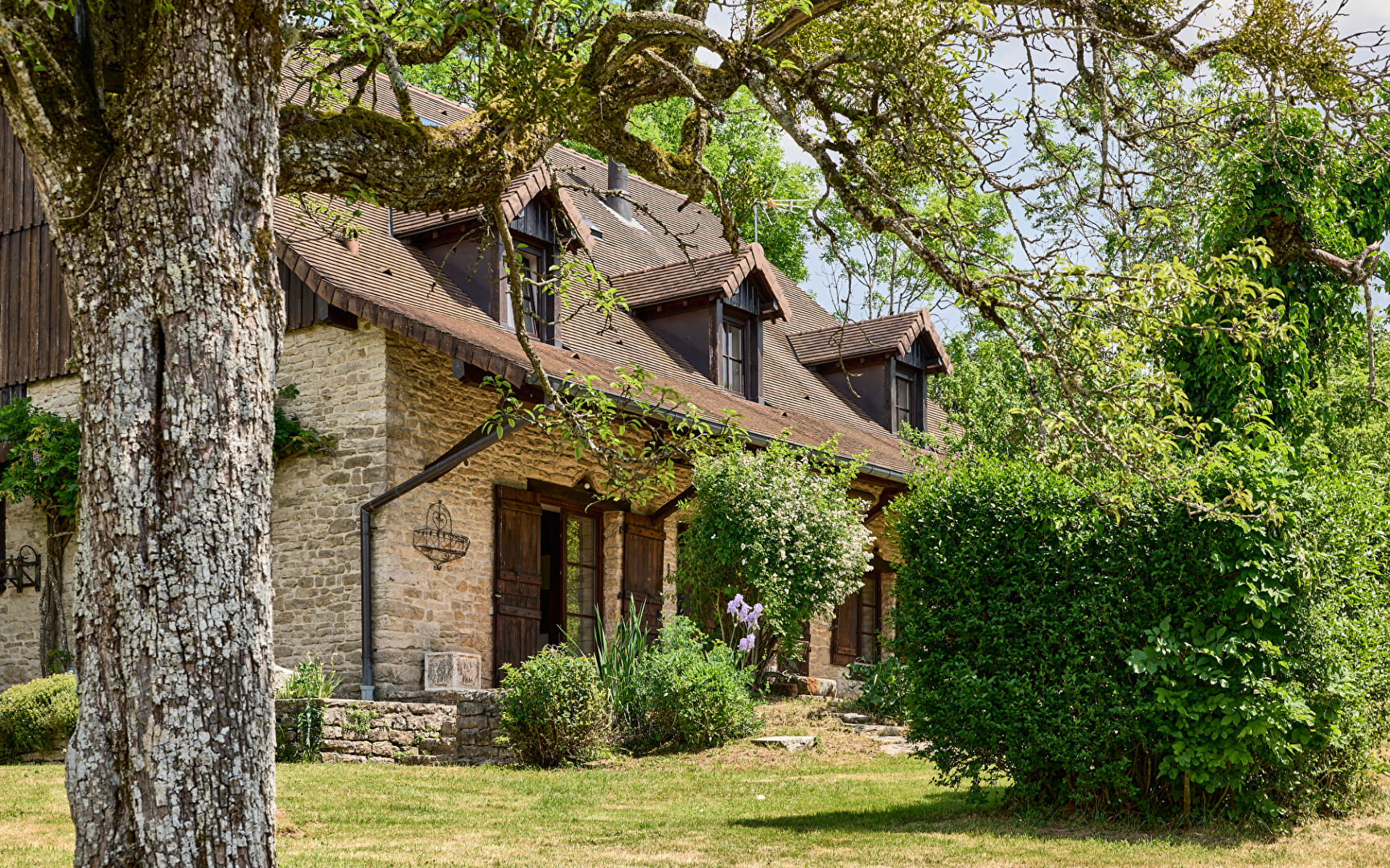 Agence immobilière de ARRIERE-COUR Besancon