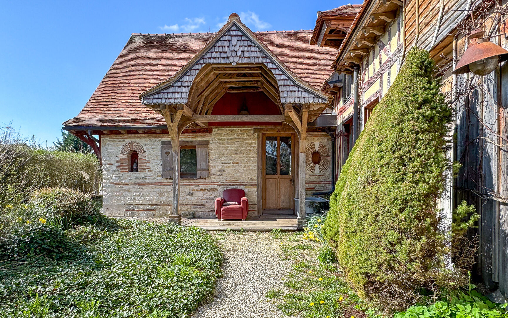 Agence immobilière de ARRIERE-COUR Besancon