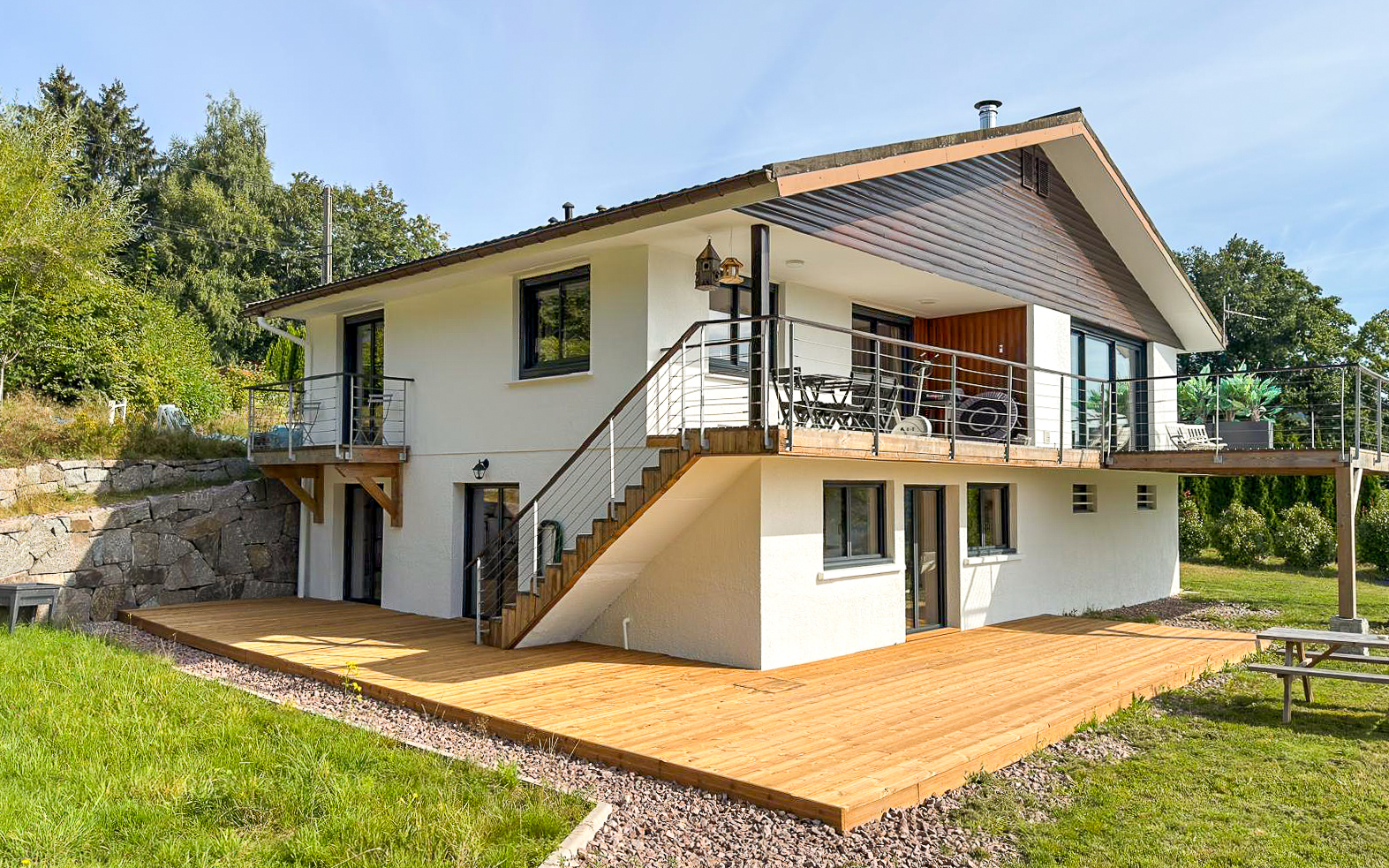 Photo Superbe chalet contemporain à Cleurie image 2/6