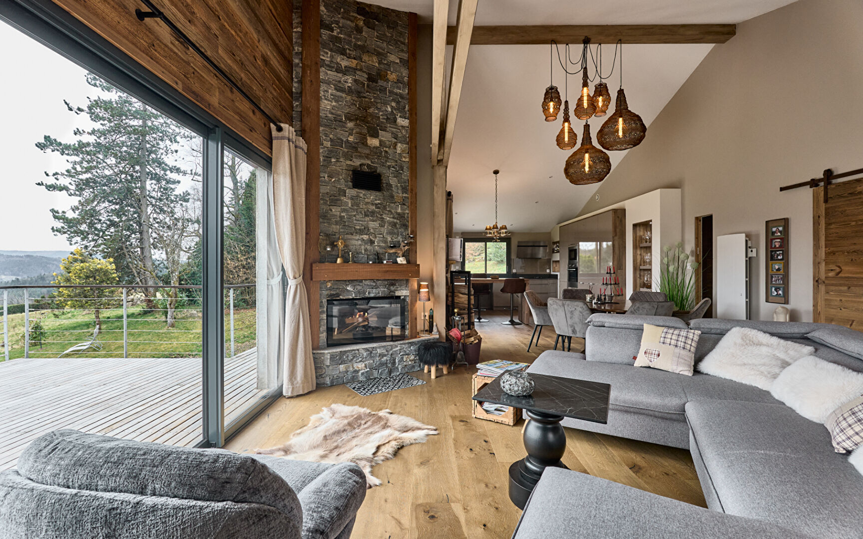 Photo Superbe chalet contemporain à Cleurie image 3/6