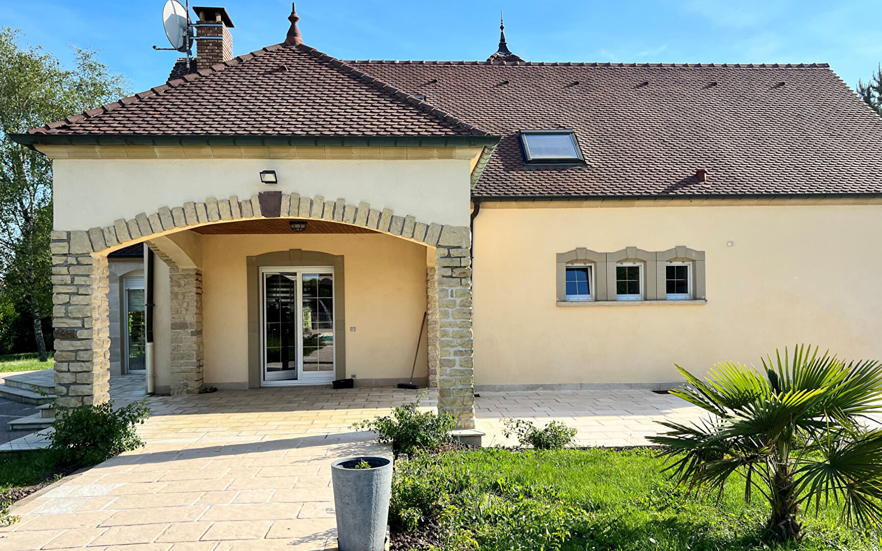 Photo MAISON AVEC PISCINE A JUSSEY image 2/6
