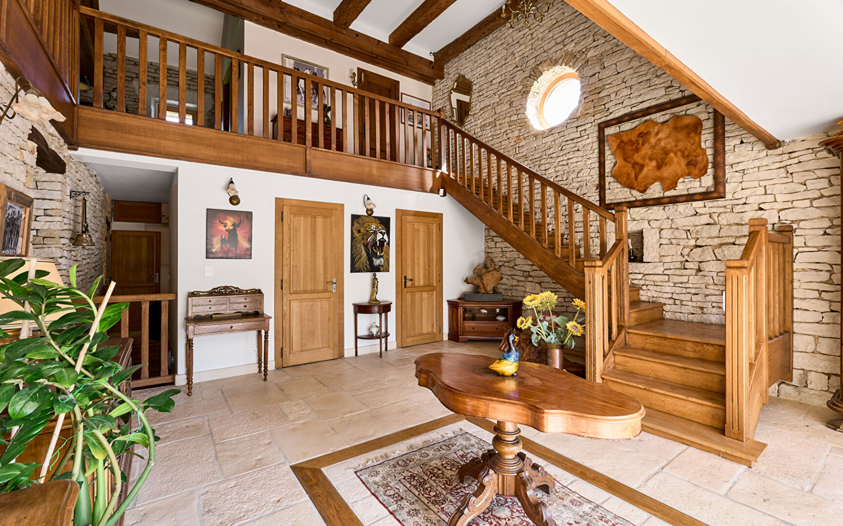 Agence immobilière de ARRIERE-COUR Besancon