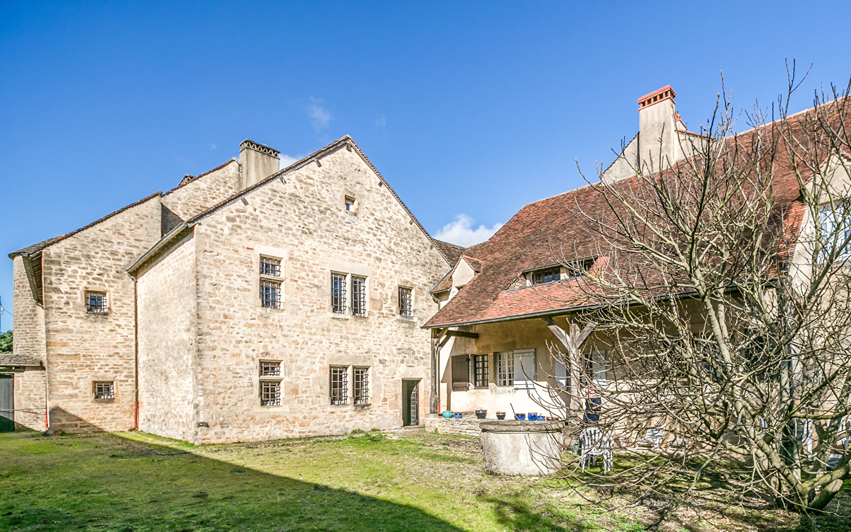 Photo La Maison du Bailly - Demeure de prestige Etrabonne image 4/6