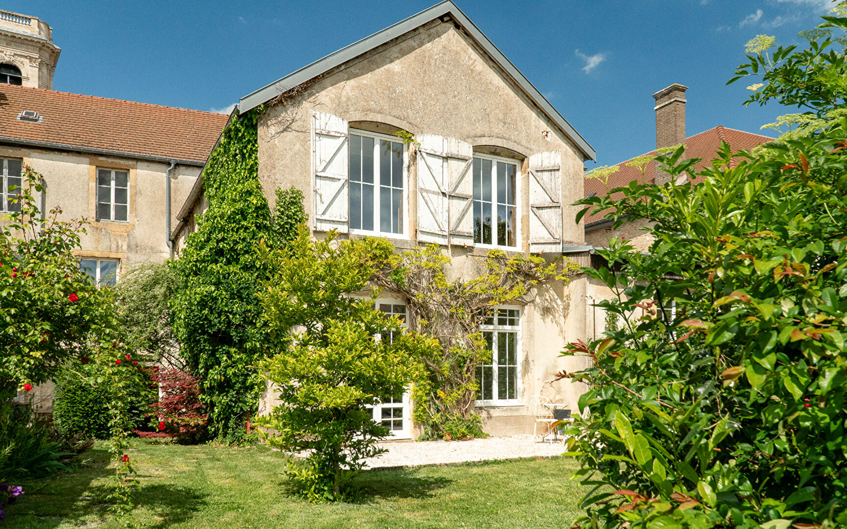 Agence immobilière de ARRIERE-COUR Besancon