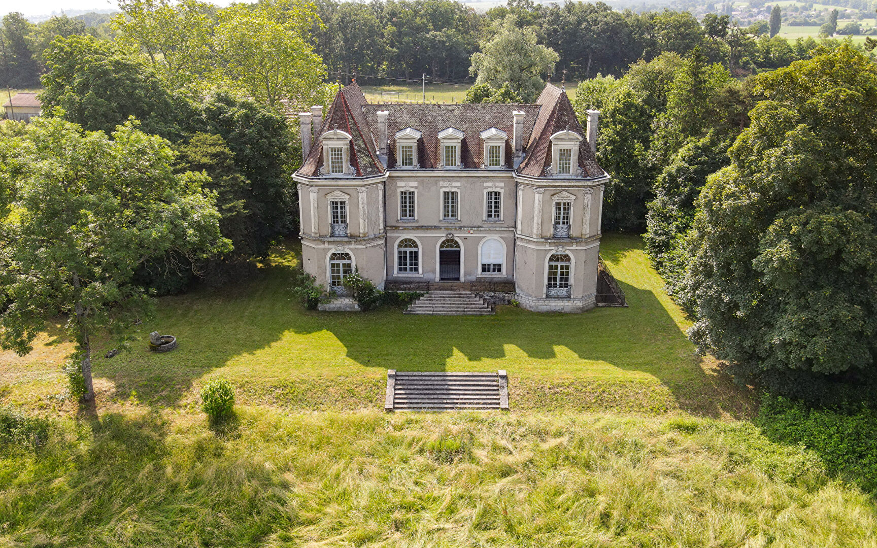 Agence immobilière de ARRIERE-COUR Besancon
