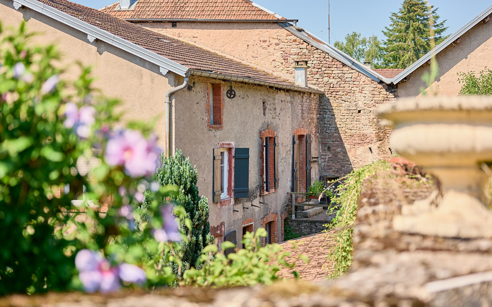 Agence immobilière de ARRIERE-COUR Besancon