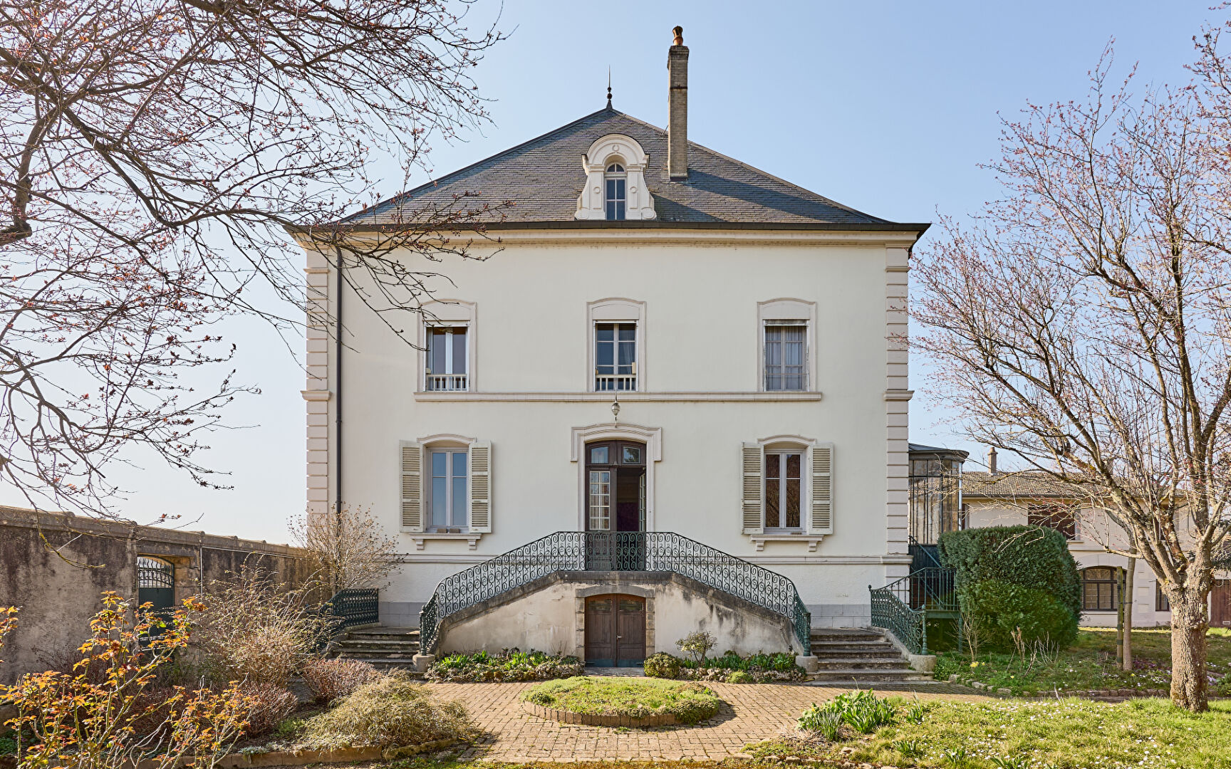 Photo Maison de maître sur les rives de Saône image 2/6
