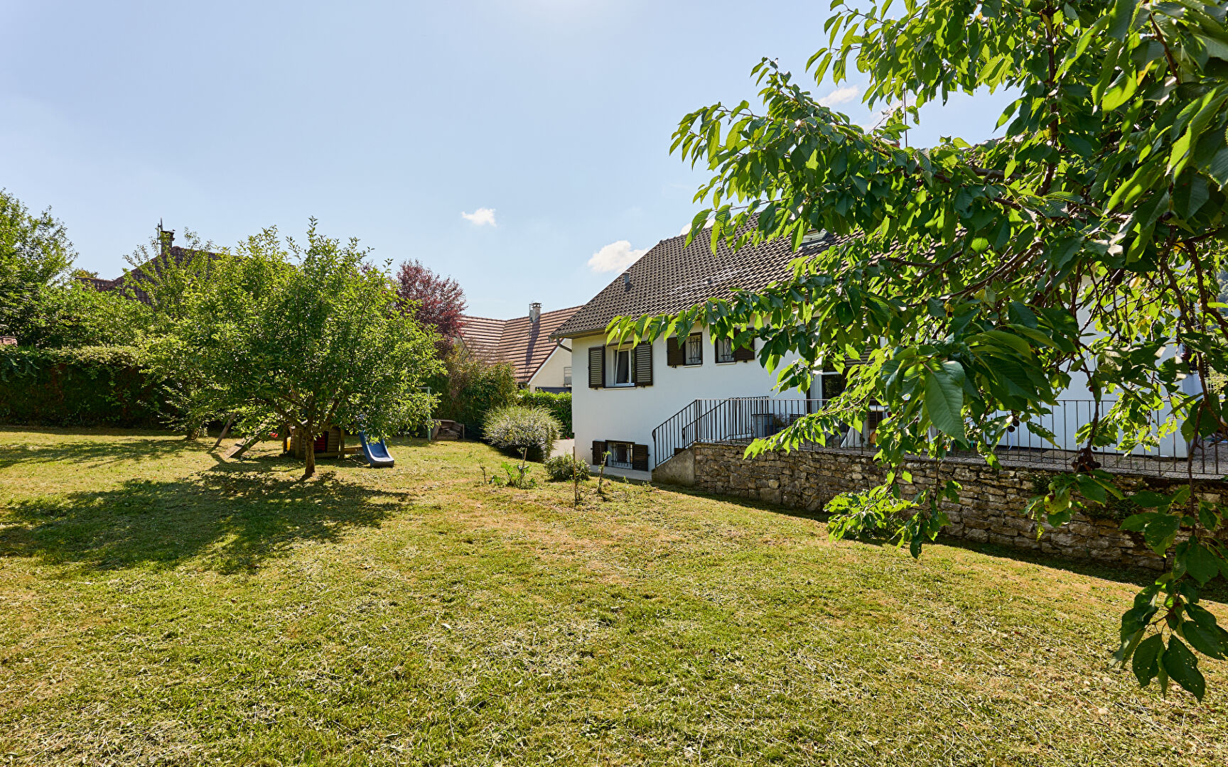 Agence immobilière de ARRIERE-COUR Besancon