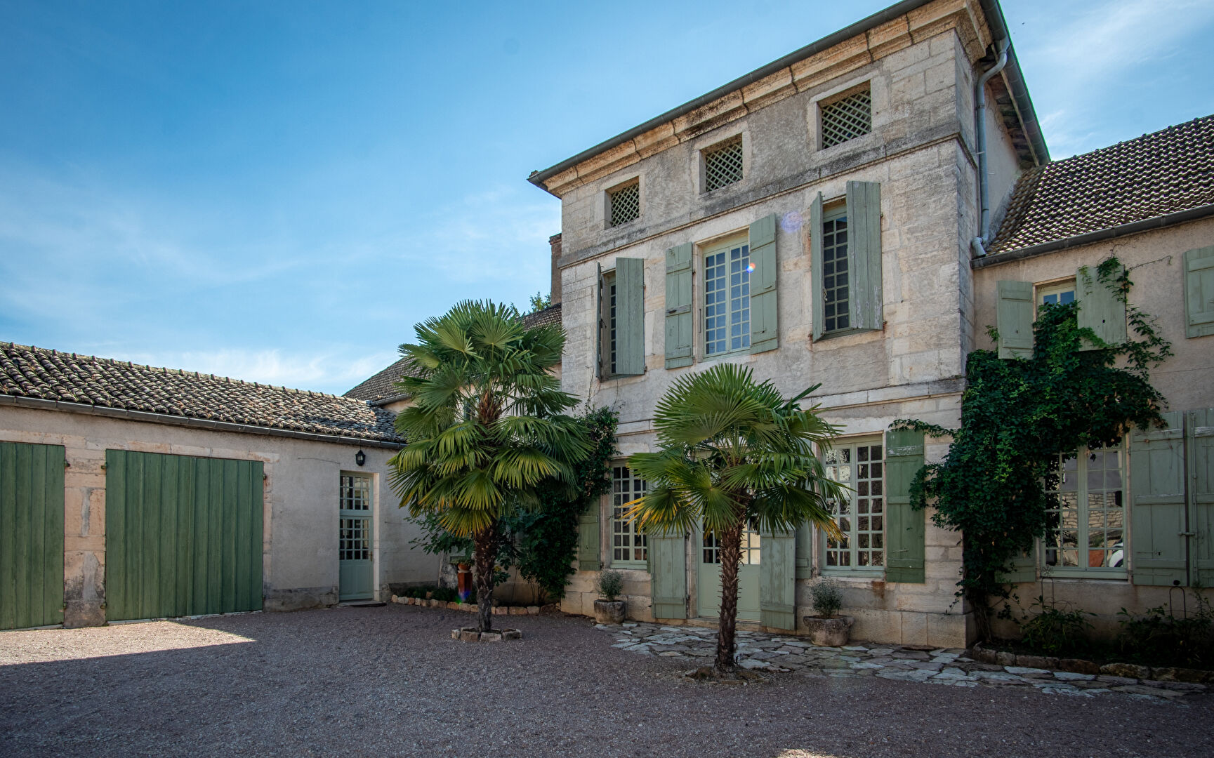Photo Maison de maître à Givry image 3/6