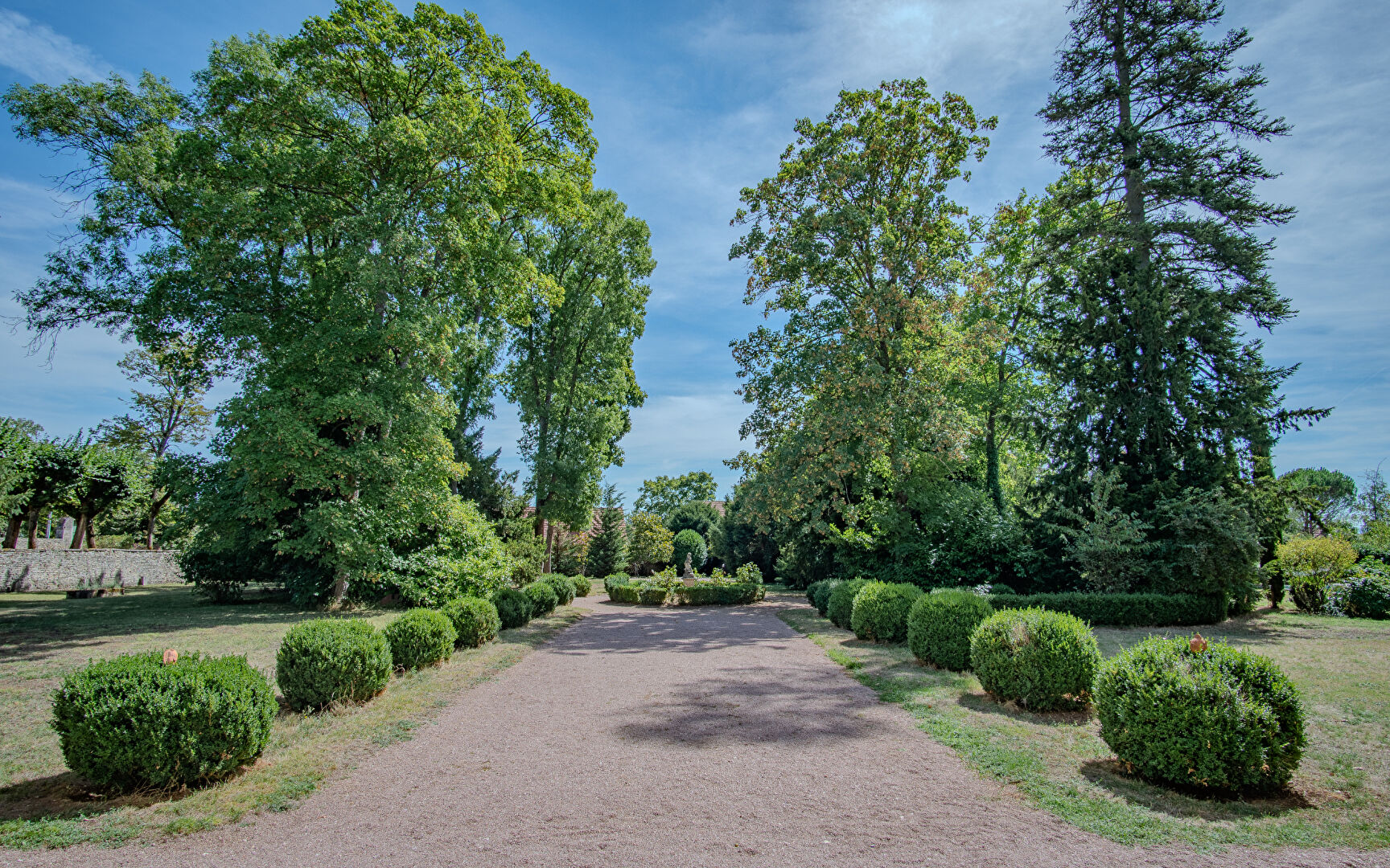 Photo Maison de maître à Givry image 5/6