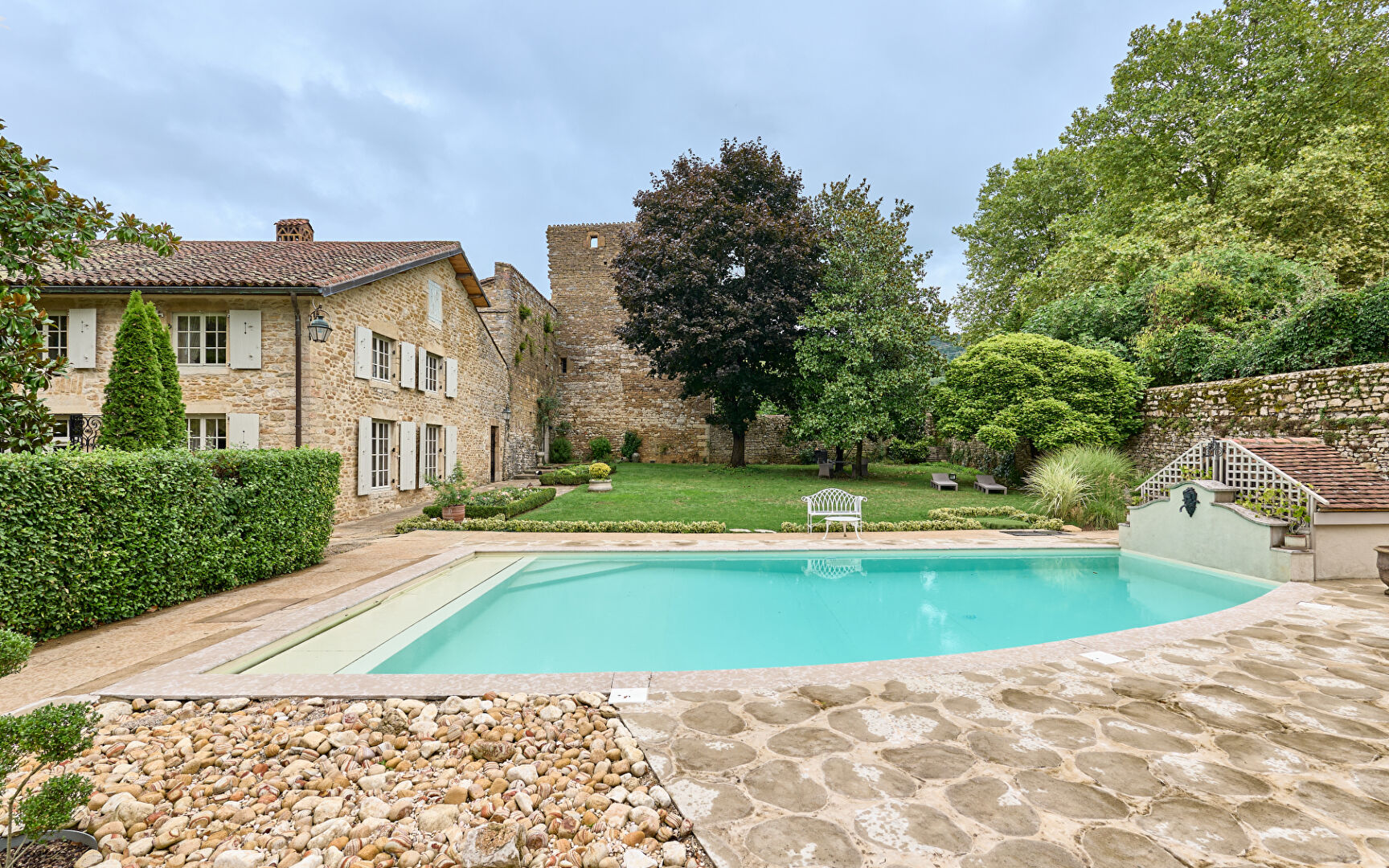 Agence immobilière de ARRIERE-COUR Besancon