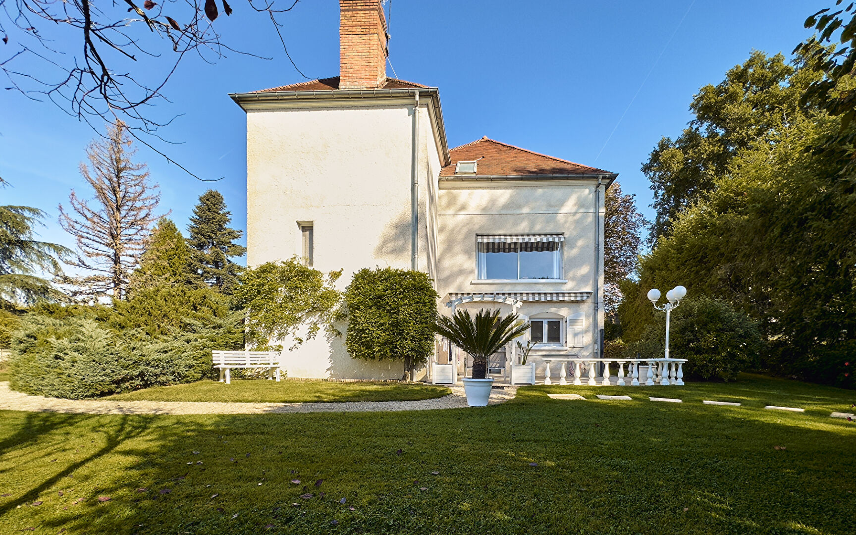 Photo Maison d'architecte à Port-sur-Saône image 4/6