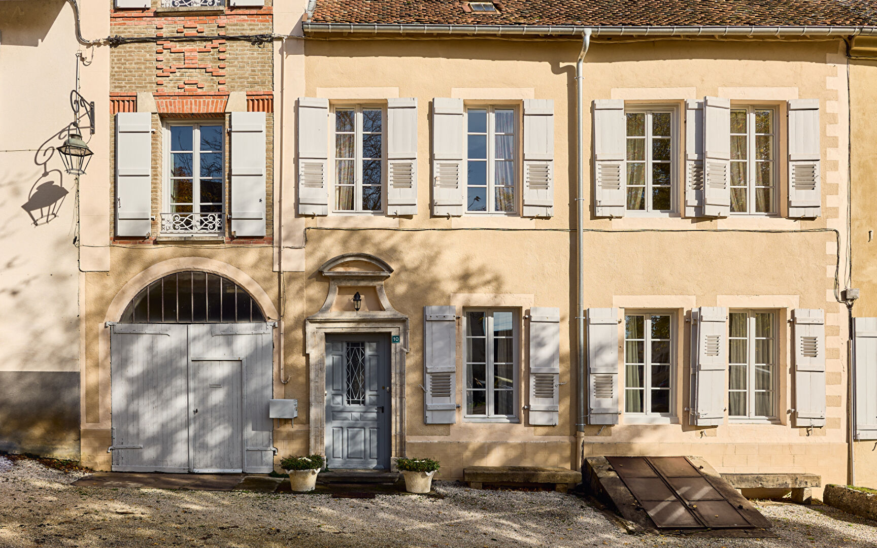 Agence immobilière de ARRIERE-COUR Besancon