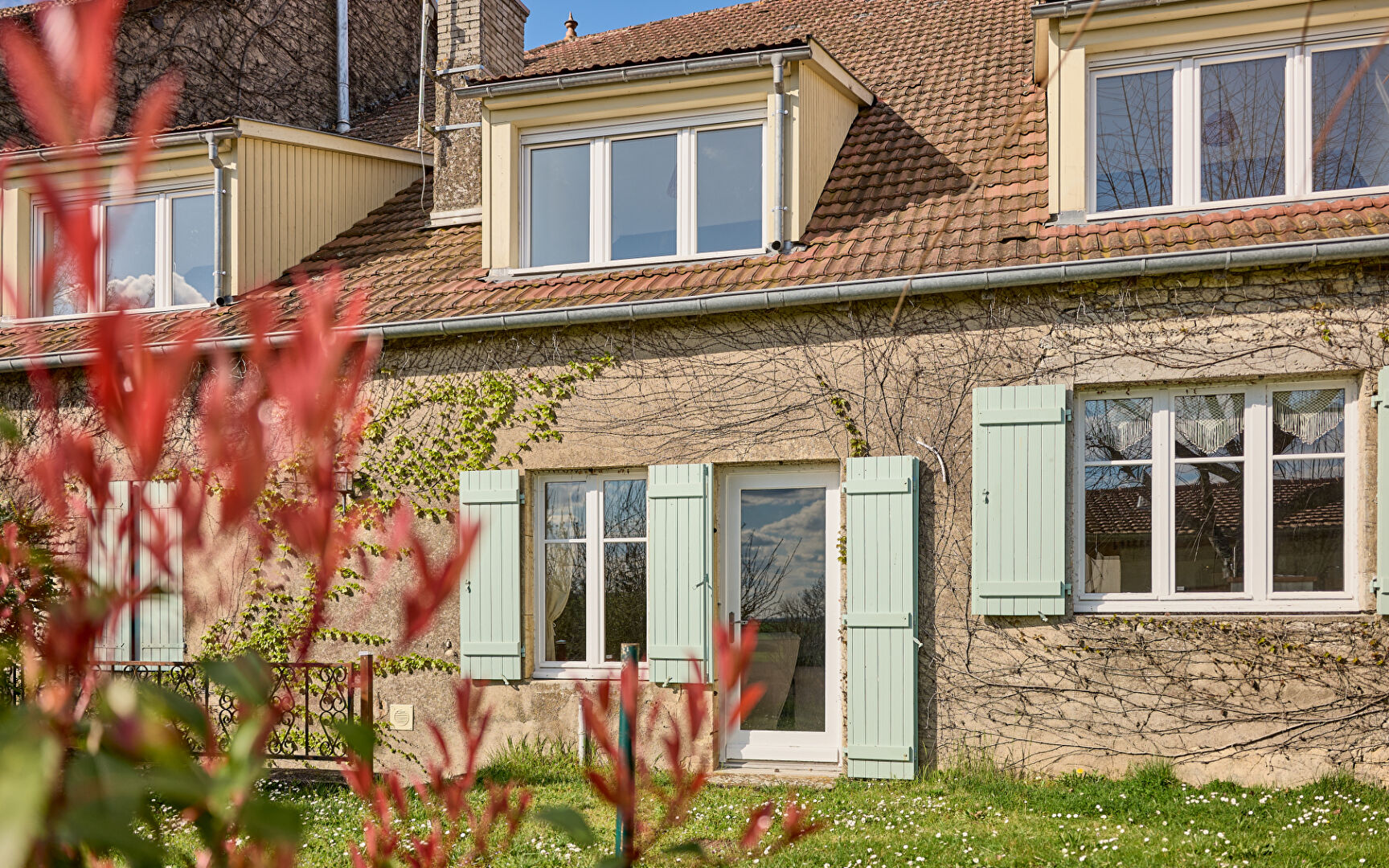 Agence immobilière de ARRIERE-COUR Besancon