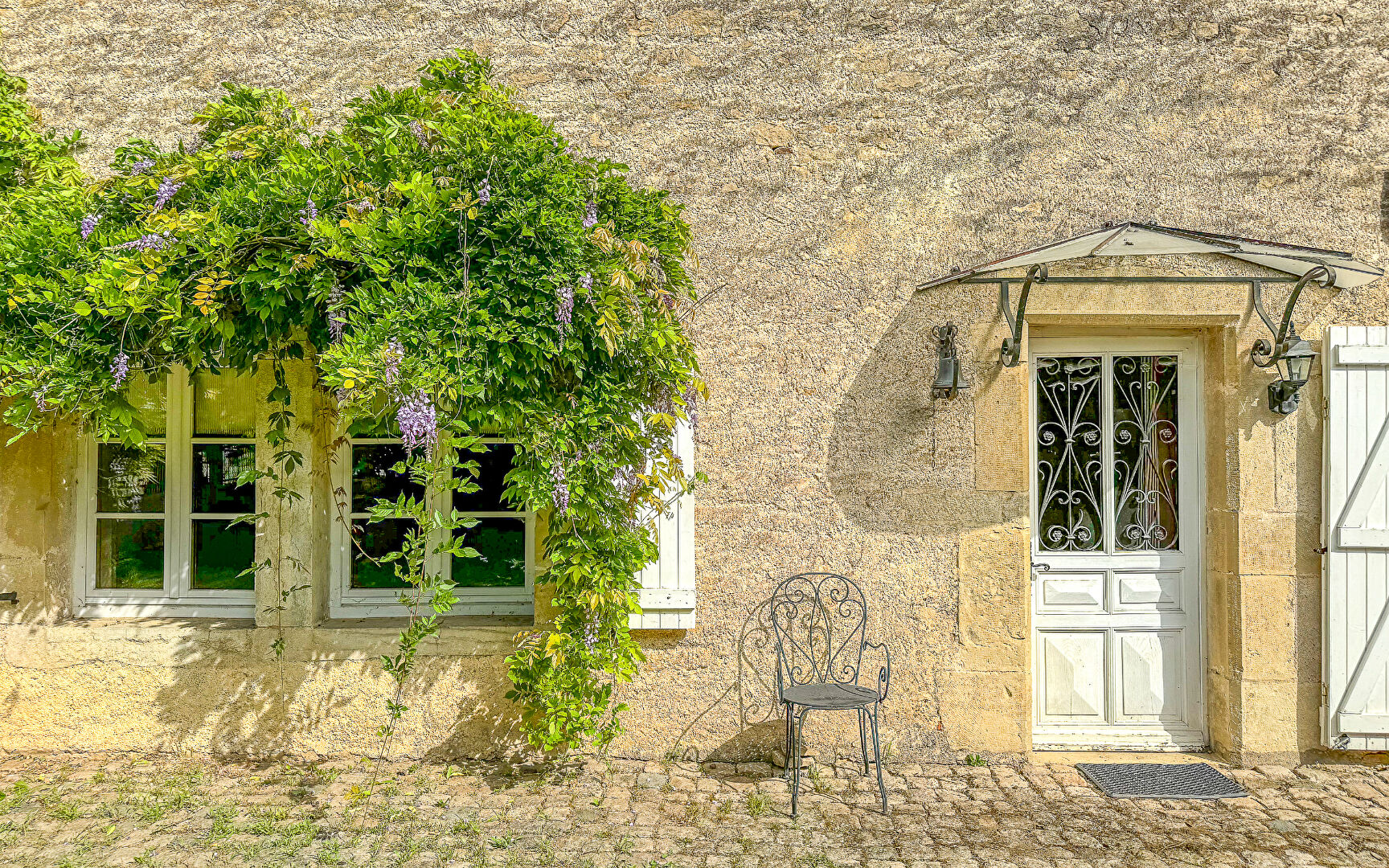 Agence immobilière de ARRIERE-COUR Besancon