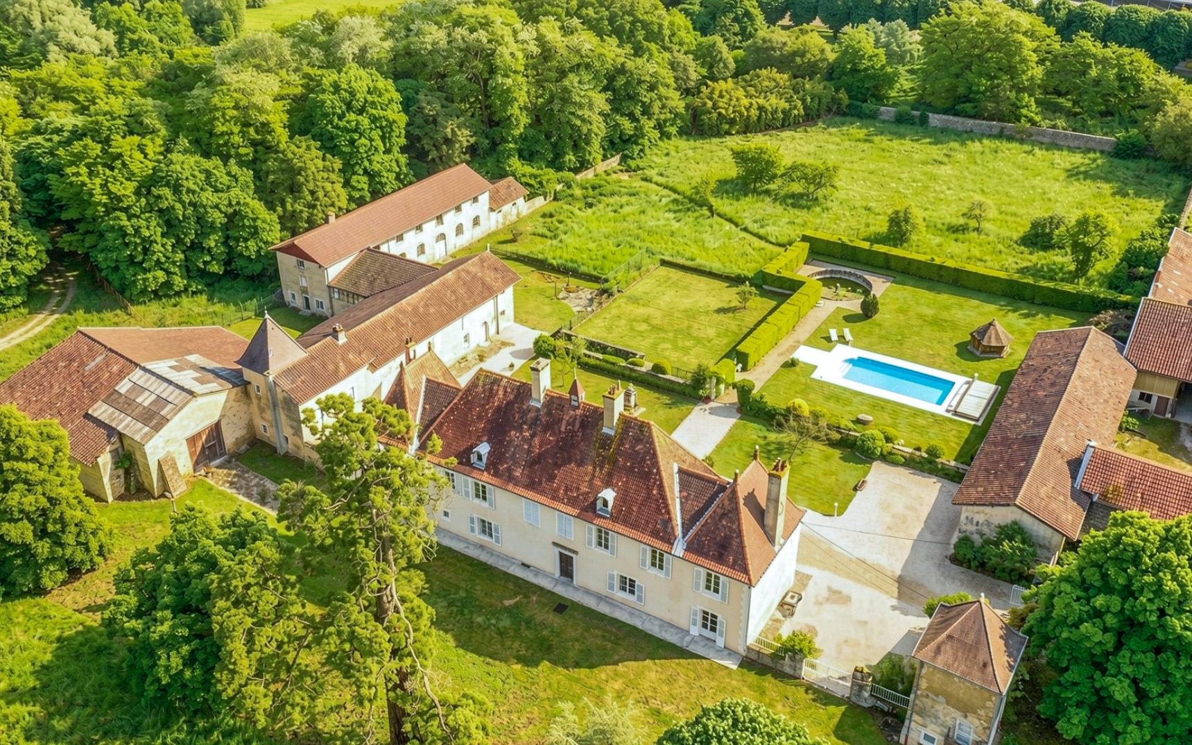 Agence immobilière de ARRIERE-COUR Besancon