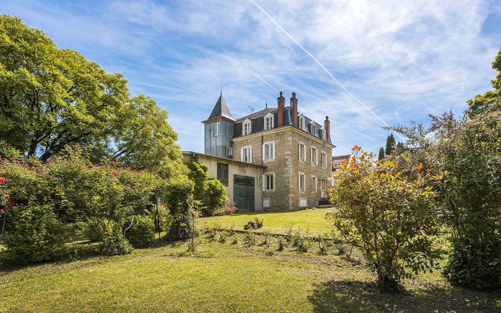 Agence immobilière de ARRIERE-COUR Besancon