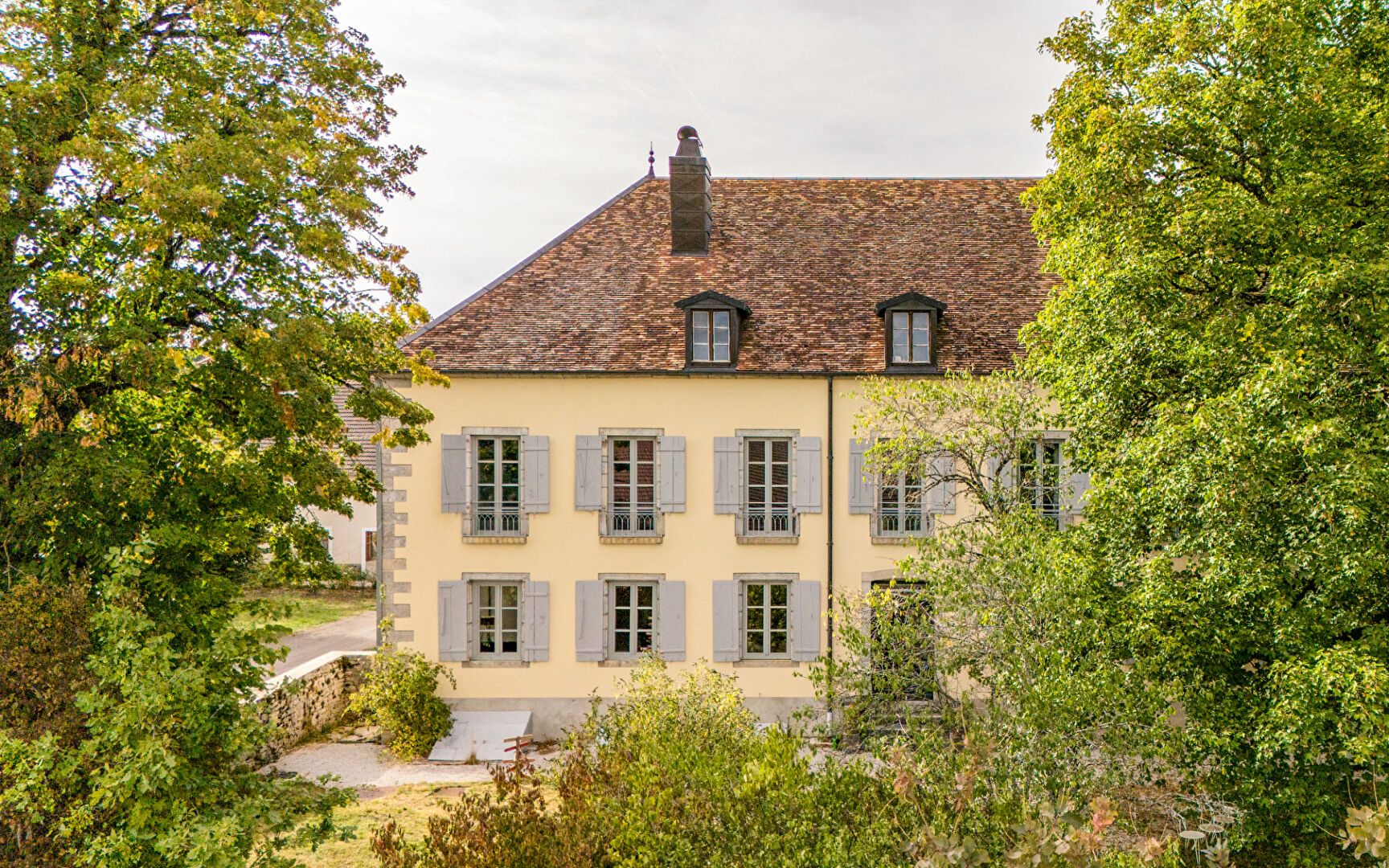 Agence immobilière de ARRIERE-COUR Besancon