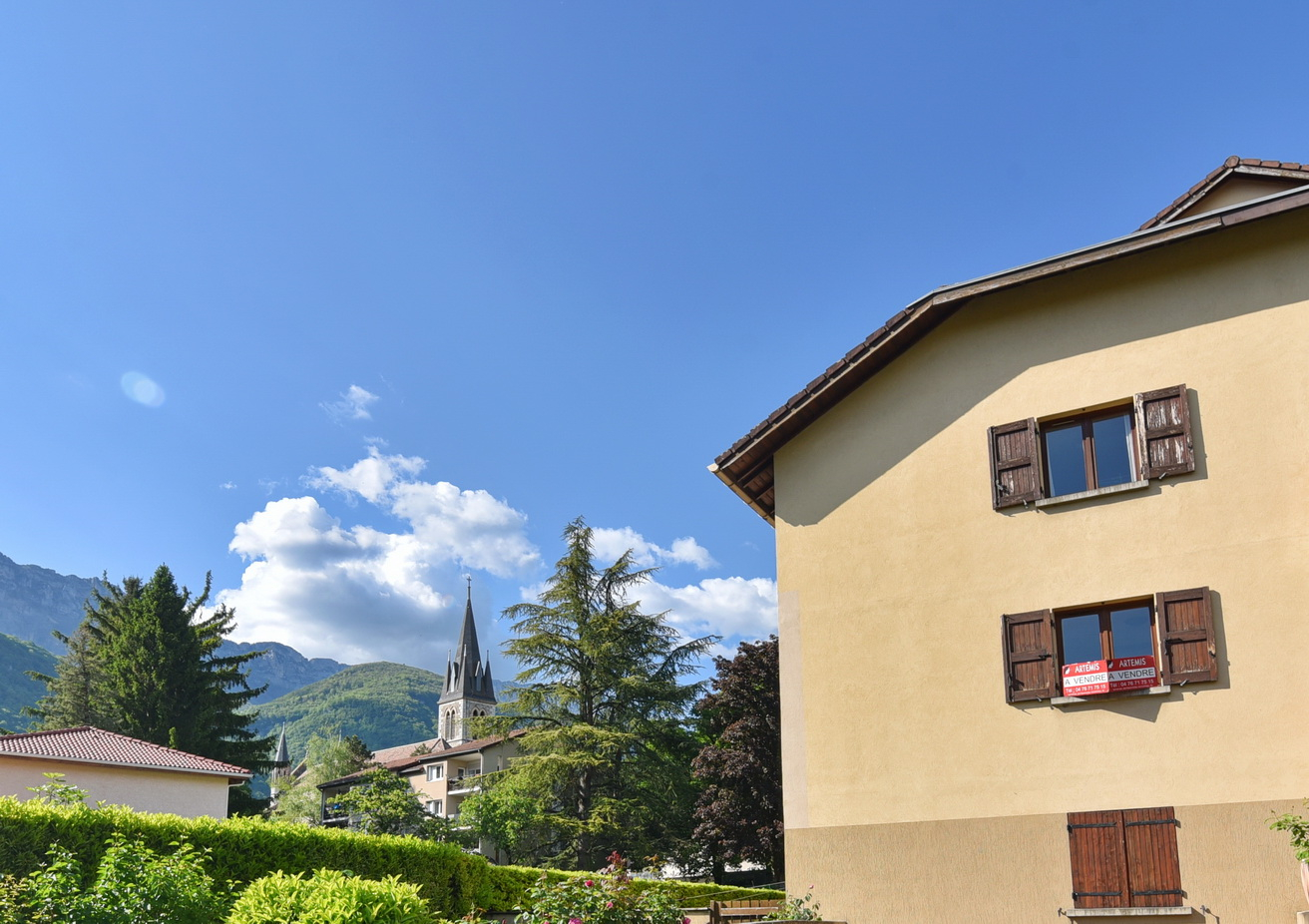 Photo Appartement T3 avec balcon et parking Le Touvet 64 m2 image 2/6