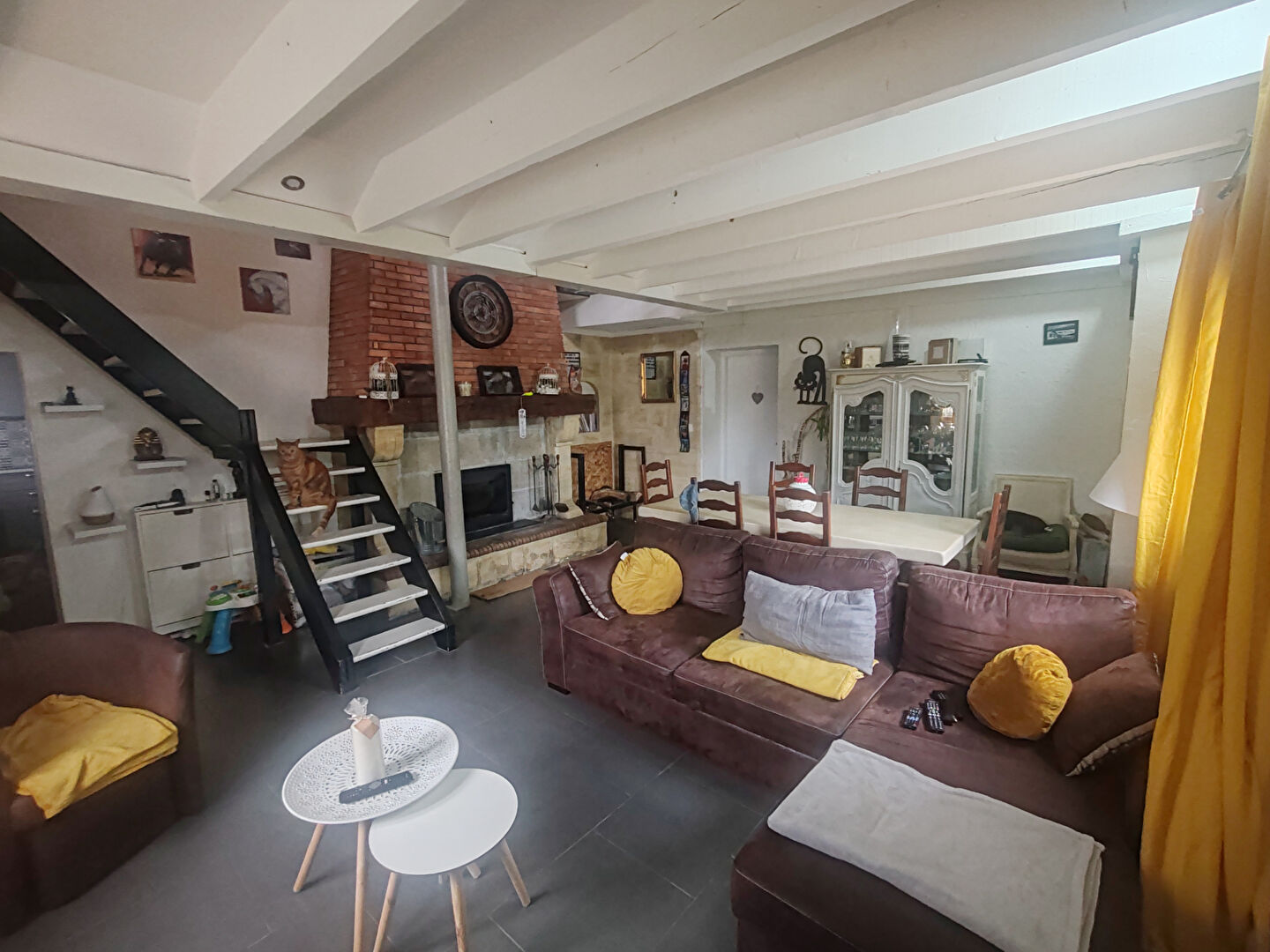 Photo Maison proche de St Seurin sur I'sle avec jardin et piscine image 4/6