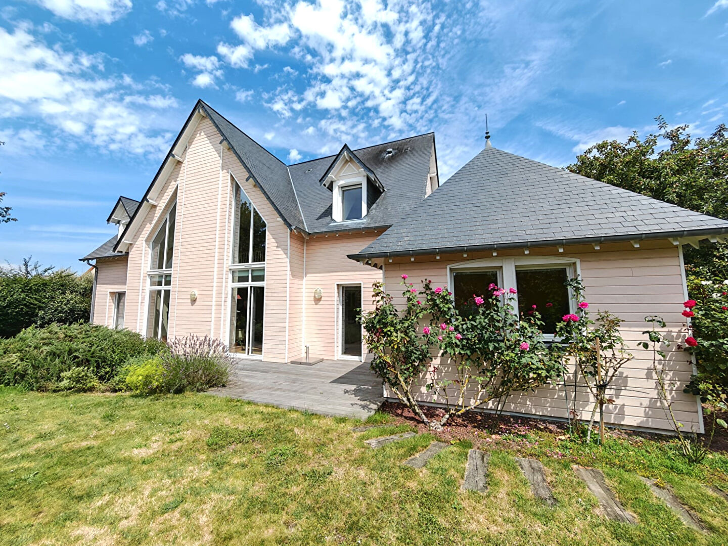 Belle maison d'architecte axe Caen-Bayeux