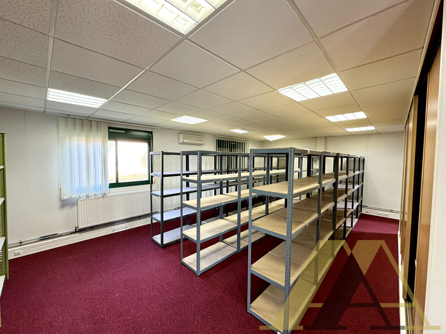 Photo A LOUER Bureaux-local commercial  Val de Briey 160 m2 image 5/6