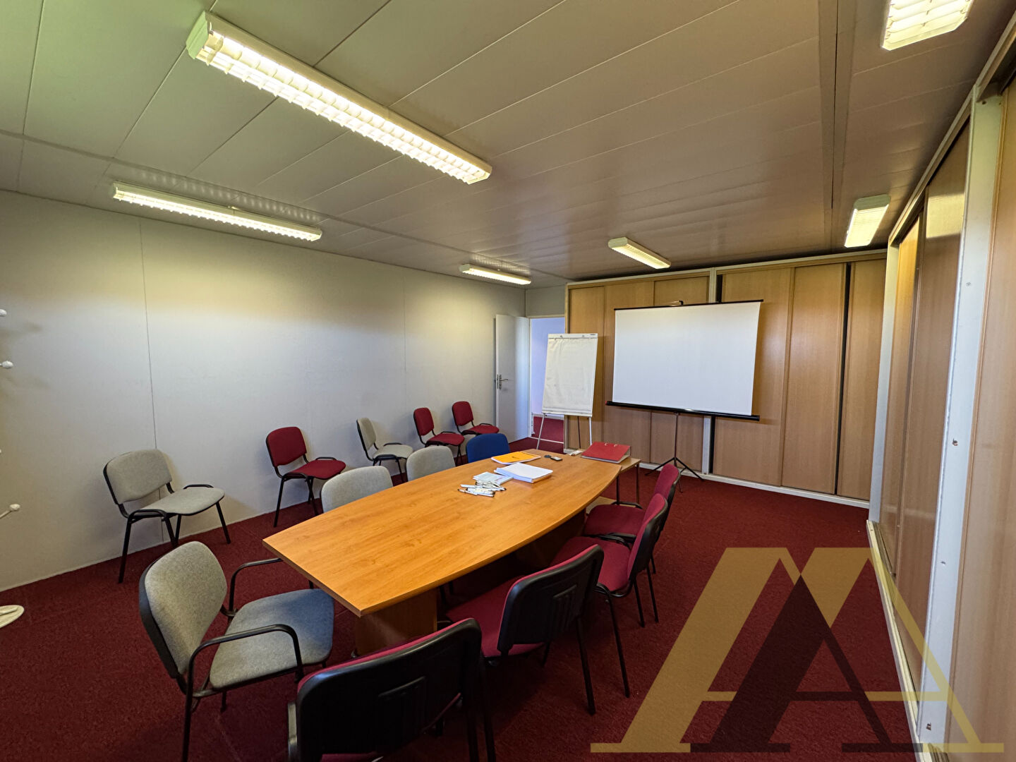 Photo Local commercial  337 m2 image 4/6