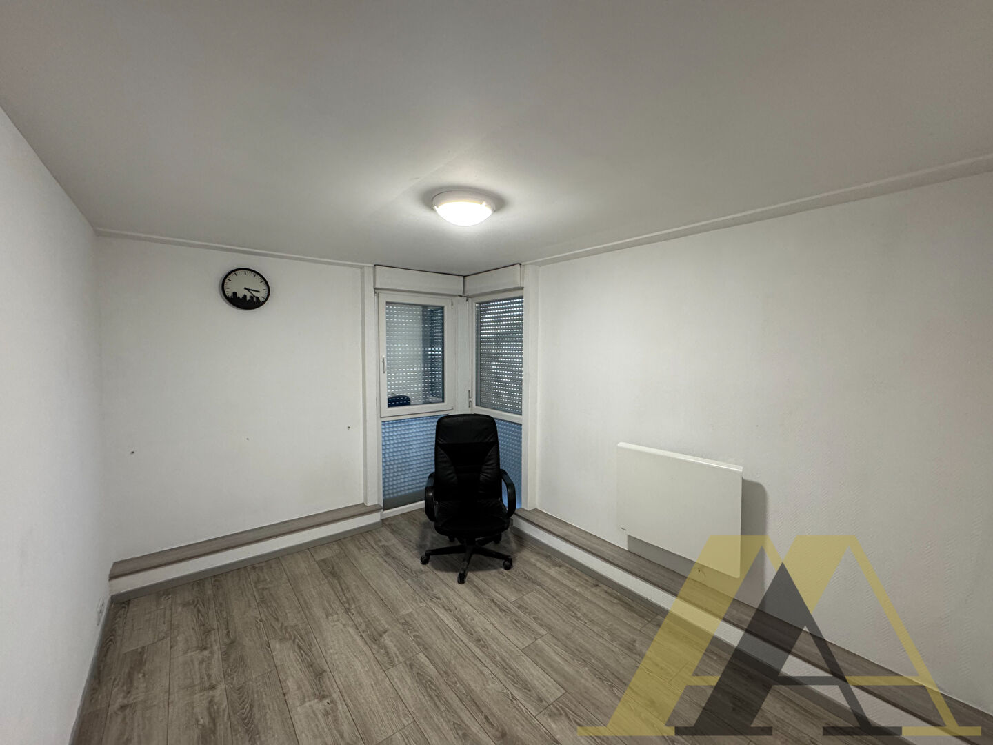 Photo À LOUER - ENTREPÔT 200 m² - RICHEMONT (57270) image 3/5