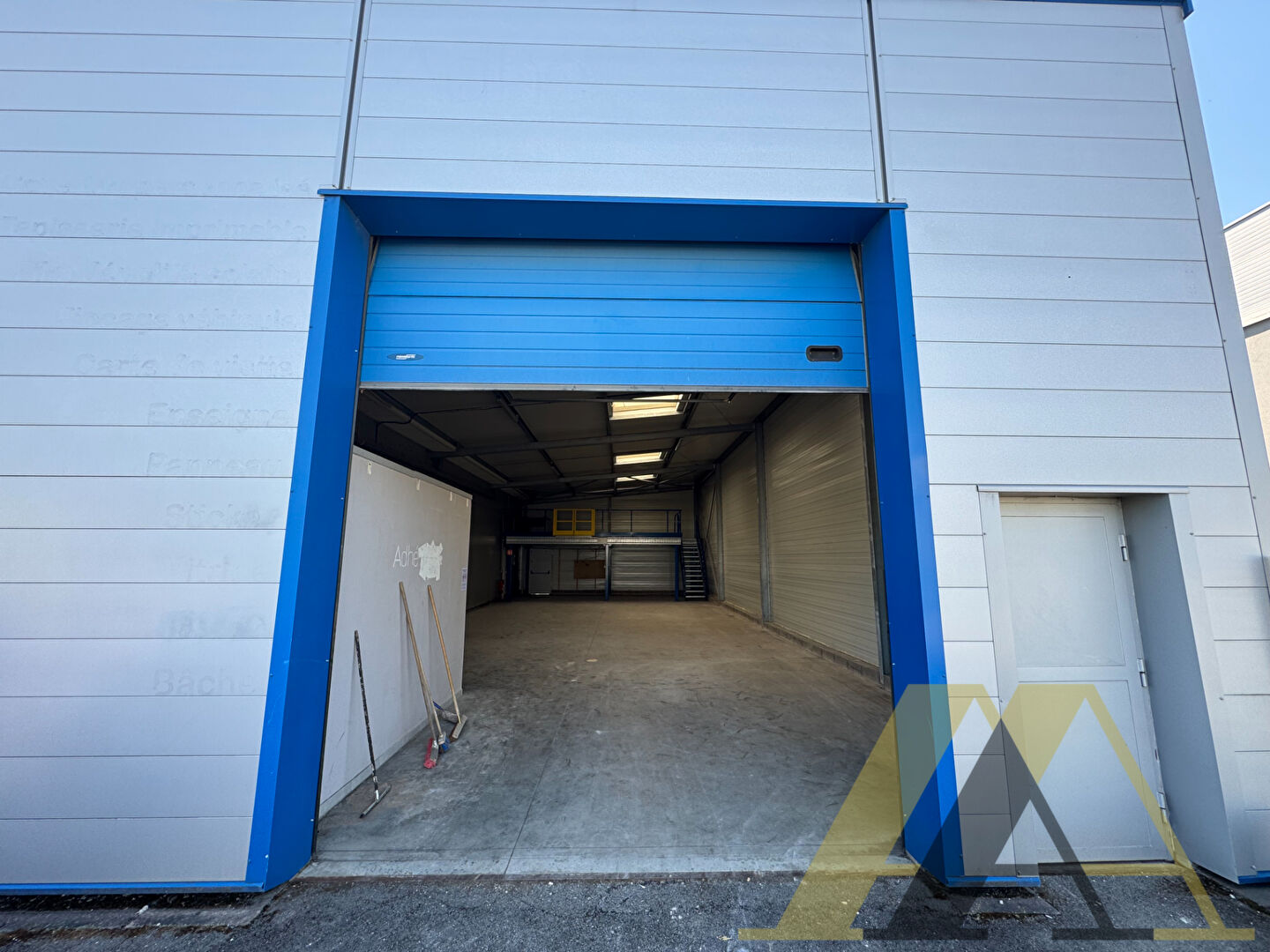 Photo À LOUER - ENTREPÔT 200 m² - RICHEMONT (57270) image 5/5