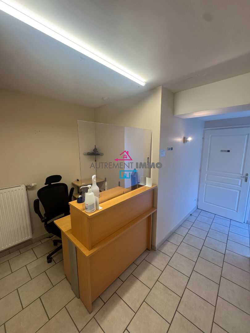 Photo Local professionnel 55 m2  -  Secteur Arras image 3/6