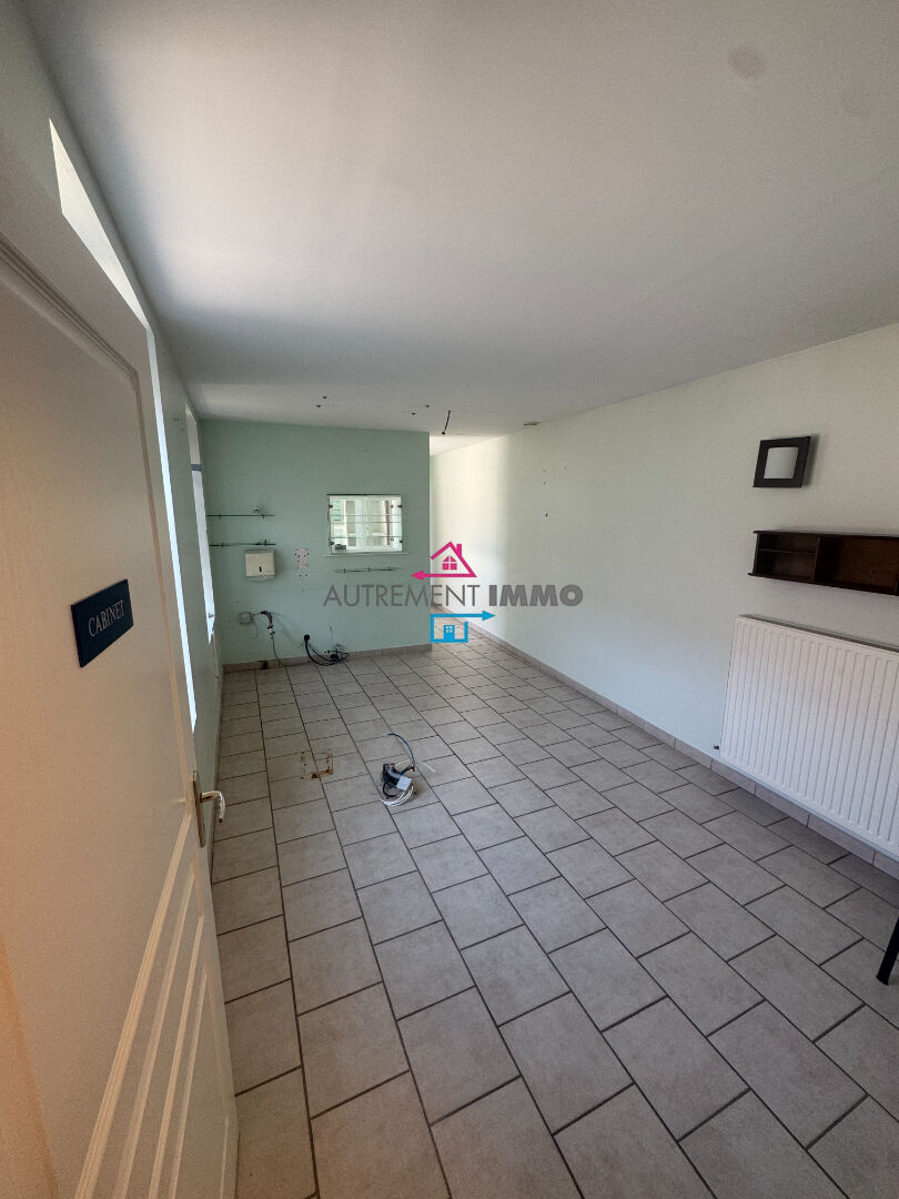 Photo Local professionnel 55 m2  -  Secteur Arras image 4/6