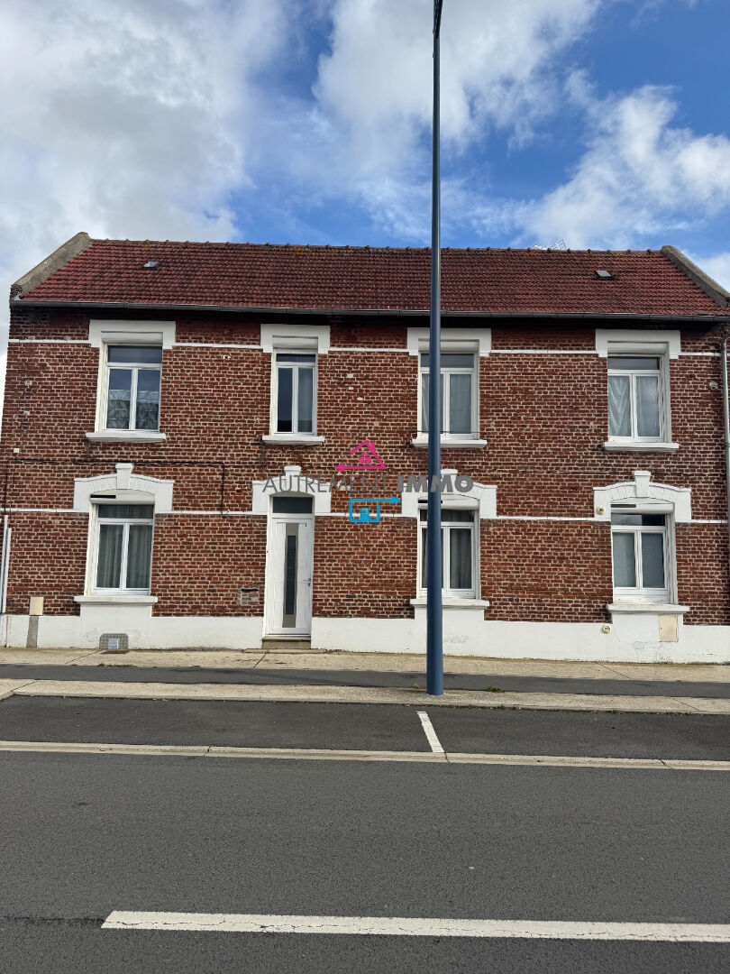 Photo Maison familiale de 160 m² à Beaurains ? Calme & authenticité image 1/6