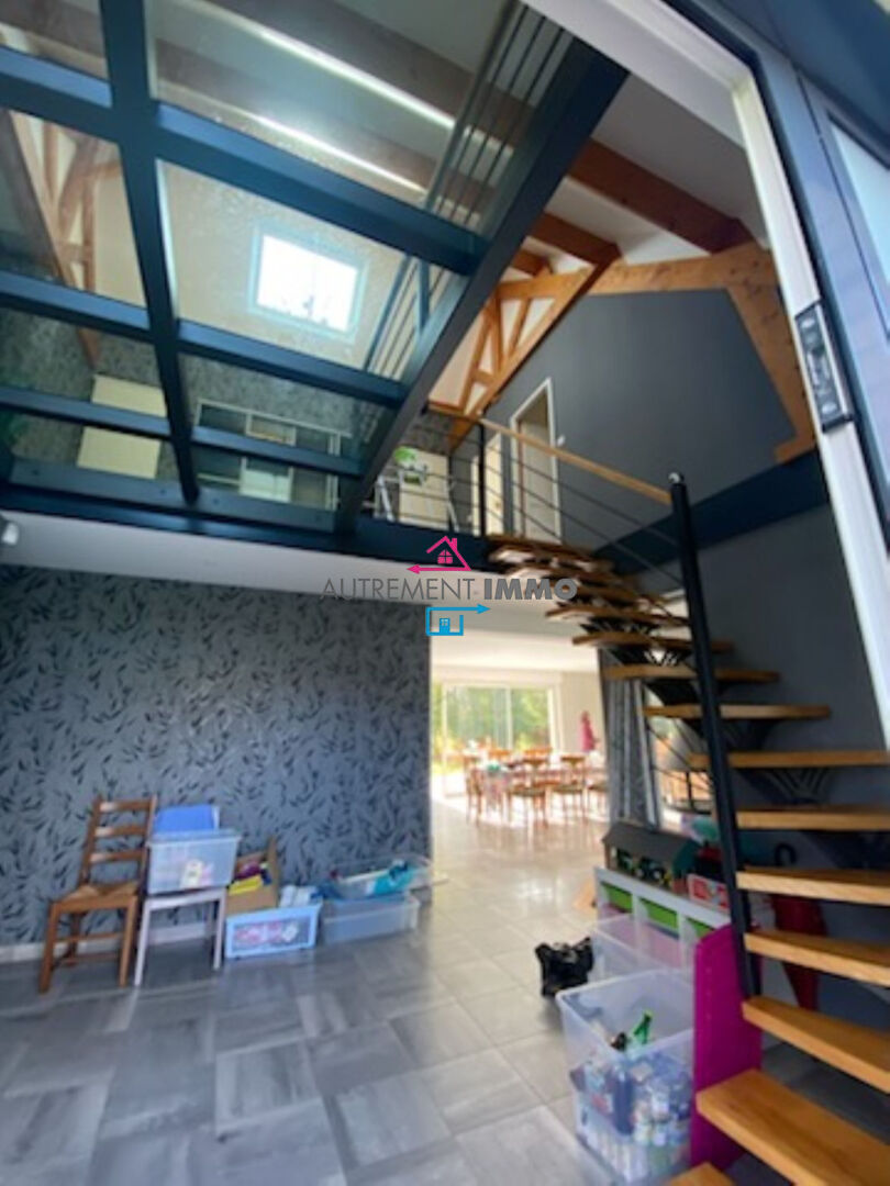 Photo Belle propriété 4 chambres- 245m2 image 2/4