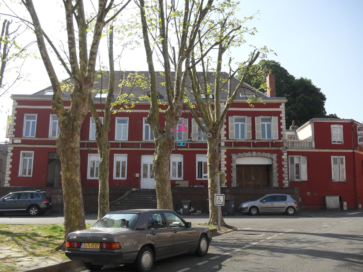 IMMEUBLE DE RAPPORT à BETHUNE