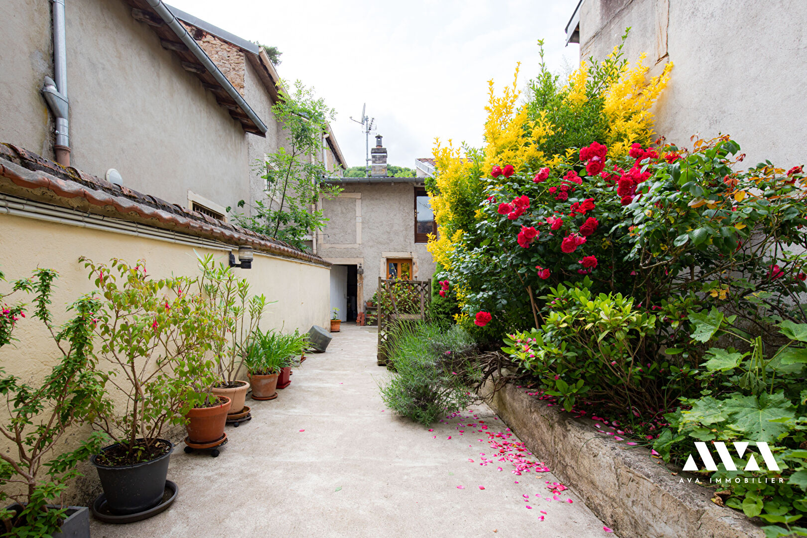 Maxeville 8 pièce(s) 205m2