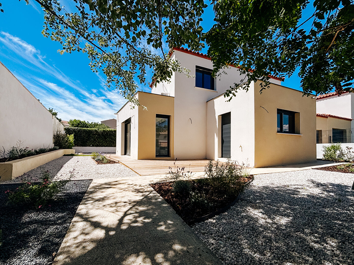 Photo Maison 5 pièces neuve à vendre - Castelnau-le-Lez, quartier Le Devois image 2/6