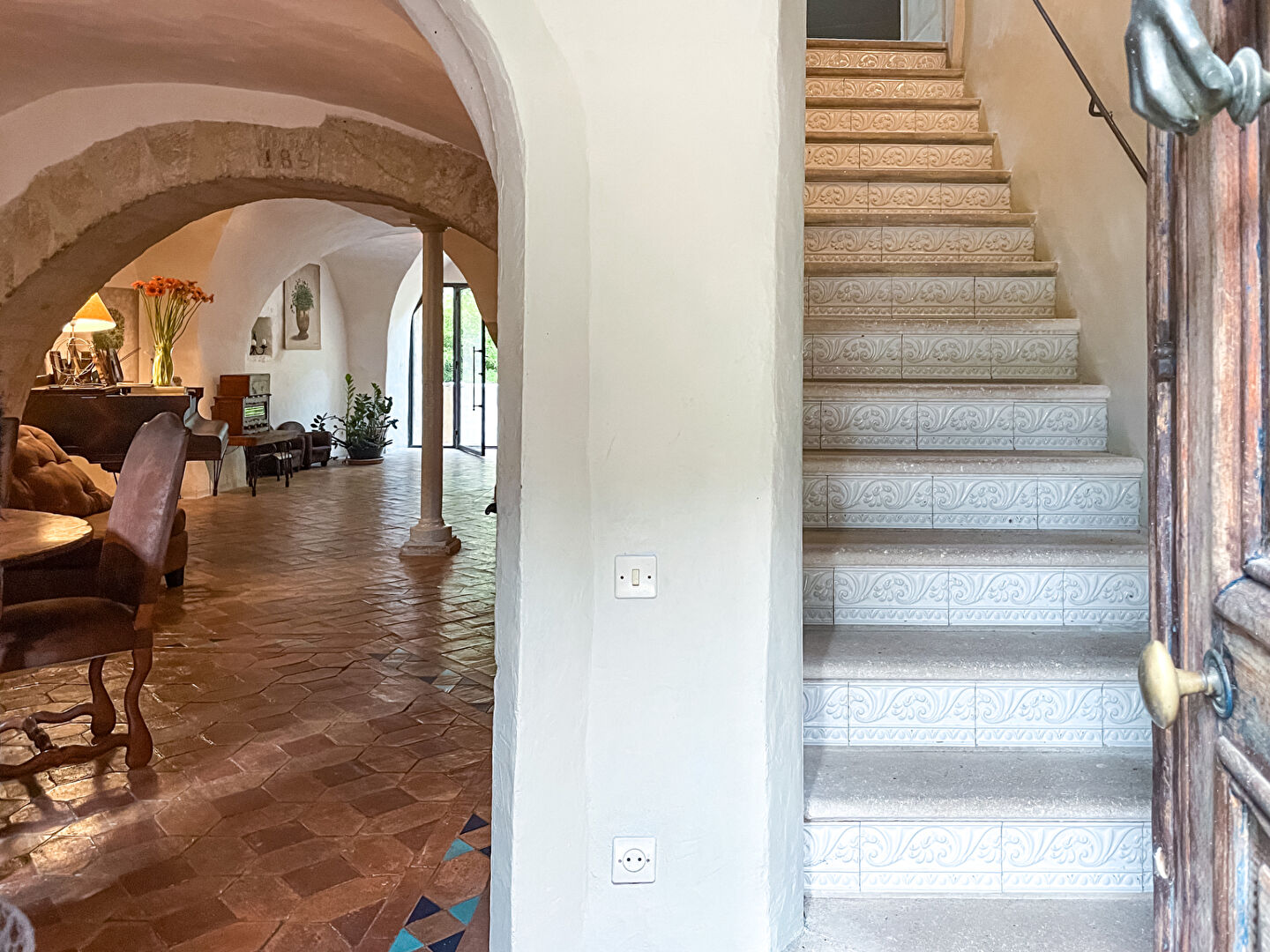 Photo Maison de charme, 8 pièces de 255m2/h & 300m2 utiles, à vendre - BOISSERON (proche Sommières) image 4/6