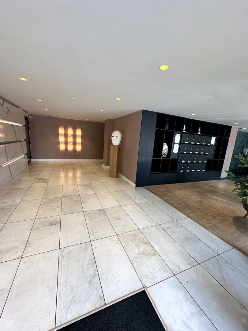 Photo Appartement des Standing  100 m2 3 chambres double garage image 2/6