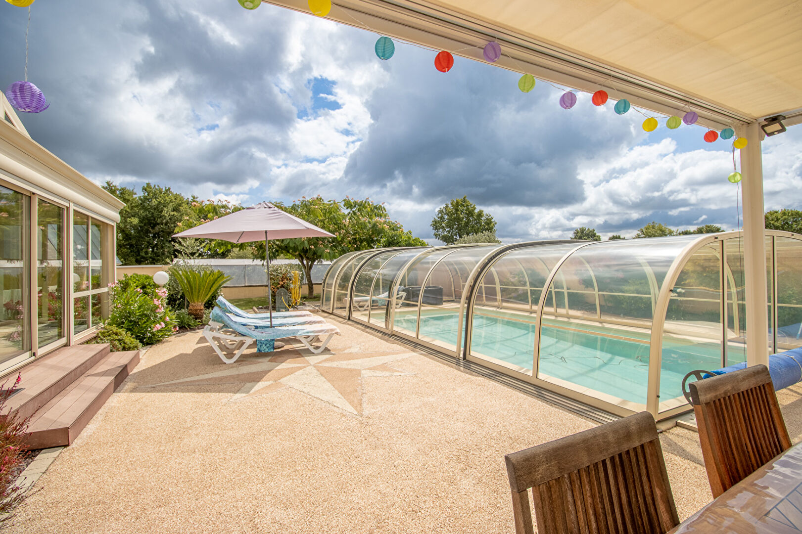 Maison 3 chambres - 124 m² - 130 m² de dépendances