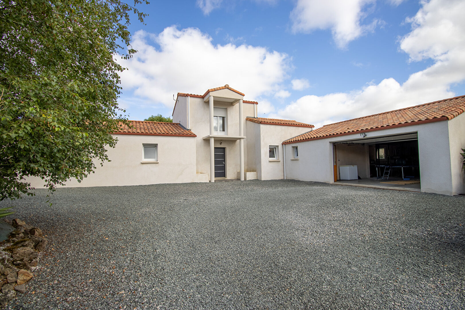 Maison contemporaine - 176 m² - Proche du bourg