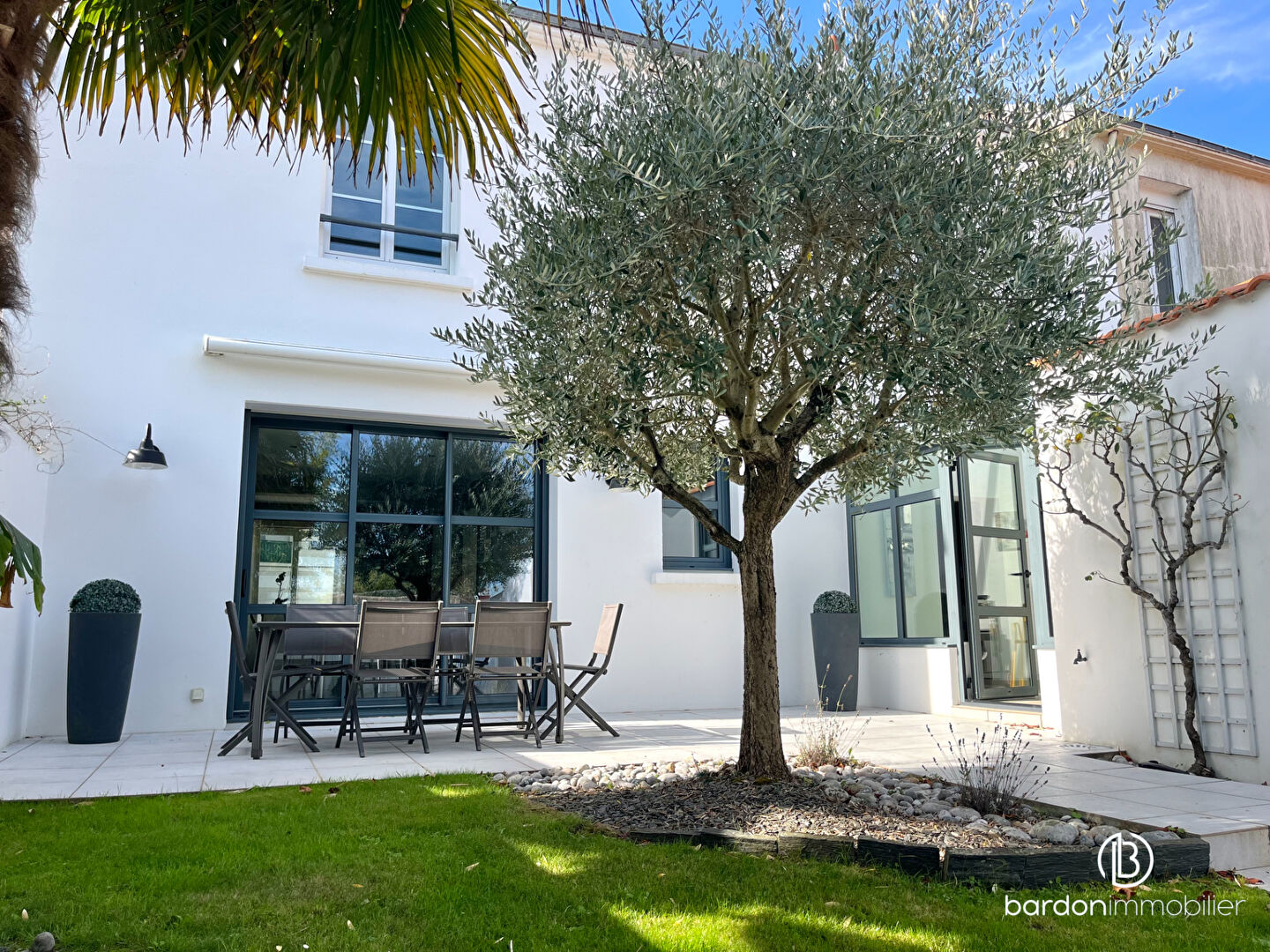 Maison en pierre de caractère - 135 m² - Centre-ville de La Garnache